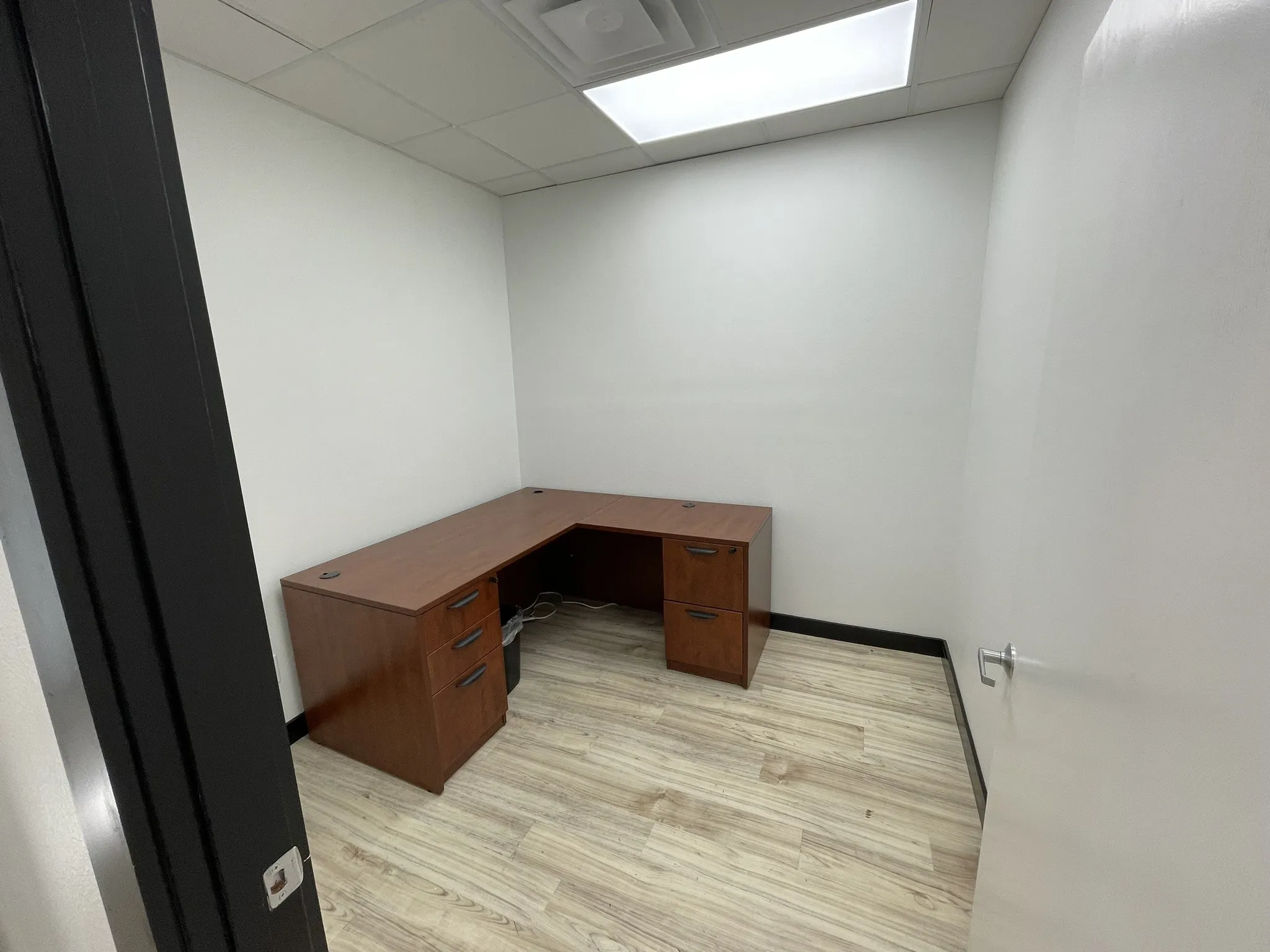 Office For Sale in Collin County , 500 S Tennessee Street, Mc Kinney, Texas 75069, 0, 0, Garage spaces, 0 Sqft, built in 1973, Preowned, Price $1,000,000, mls#21148767, Real Estate Agent in Mc Kinney, Homes For Sale in Collin county, Homes For Sale in Mc Kinney, Realtor in Mc Kinney Texas, Real Estate Brokerage Independent Realty Texas, Luminita Cordes Realtor