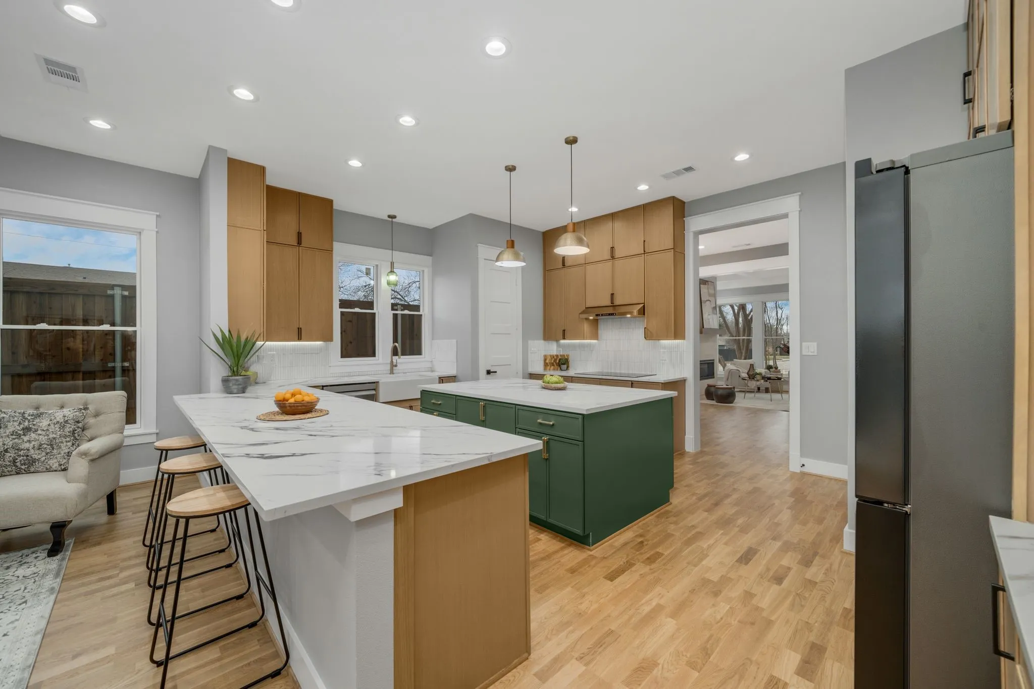 Single Family Residence For Sale in Dallas County , 6047 Velasco Avenue, Dallas, Texas 75206, 3 Bedroom, 4 Bathroom, 2 Garage spaces, 2,620 Sqft, built in 2025, New Construction - Complete, mls#21139149, Real Estate Agent in Dallas, Homes For Sale in Dallas county, Homes For Sale in Dallas, Realtor in Dallas Texas, Real Estate Brokerage Independent Realty Texas, Luminita Cordes Realtor