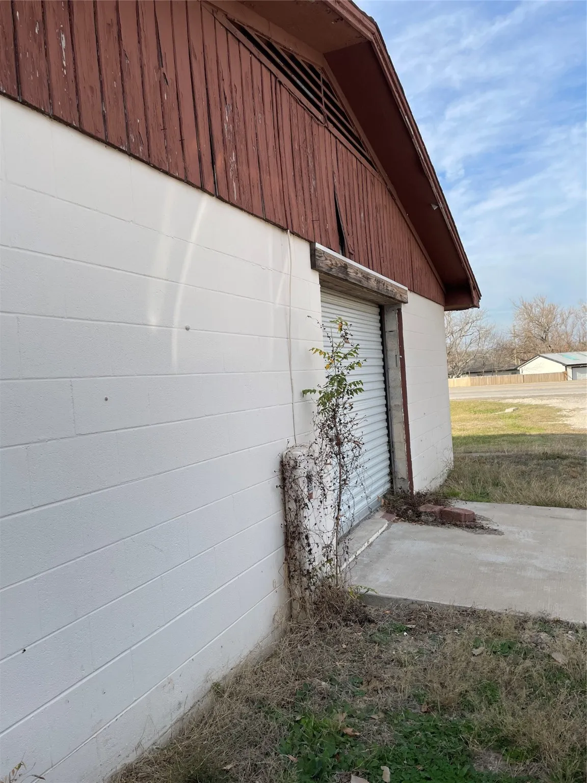 Business For Sale in Mc Lennan County , 510 E Oak Street, West, Texas 76691, 0, 0, Garage spaces, 0 Sqft, built in 1960, Preowned, Price $325,000, mls#21148785, Real Estate Agent in West, Homes For Sale in Mc Lennan county, Homes For Sale in West, Realtor in West Texas, Real Estate Brokerage Independent Realty Texas, Luminita Cordes Realtor