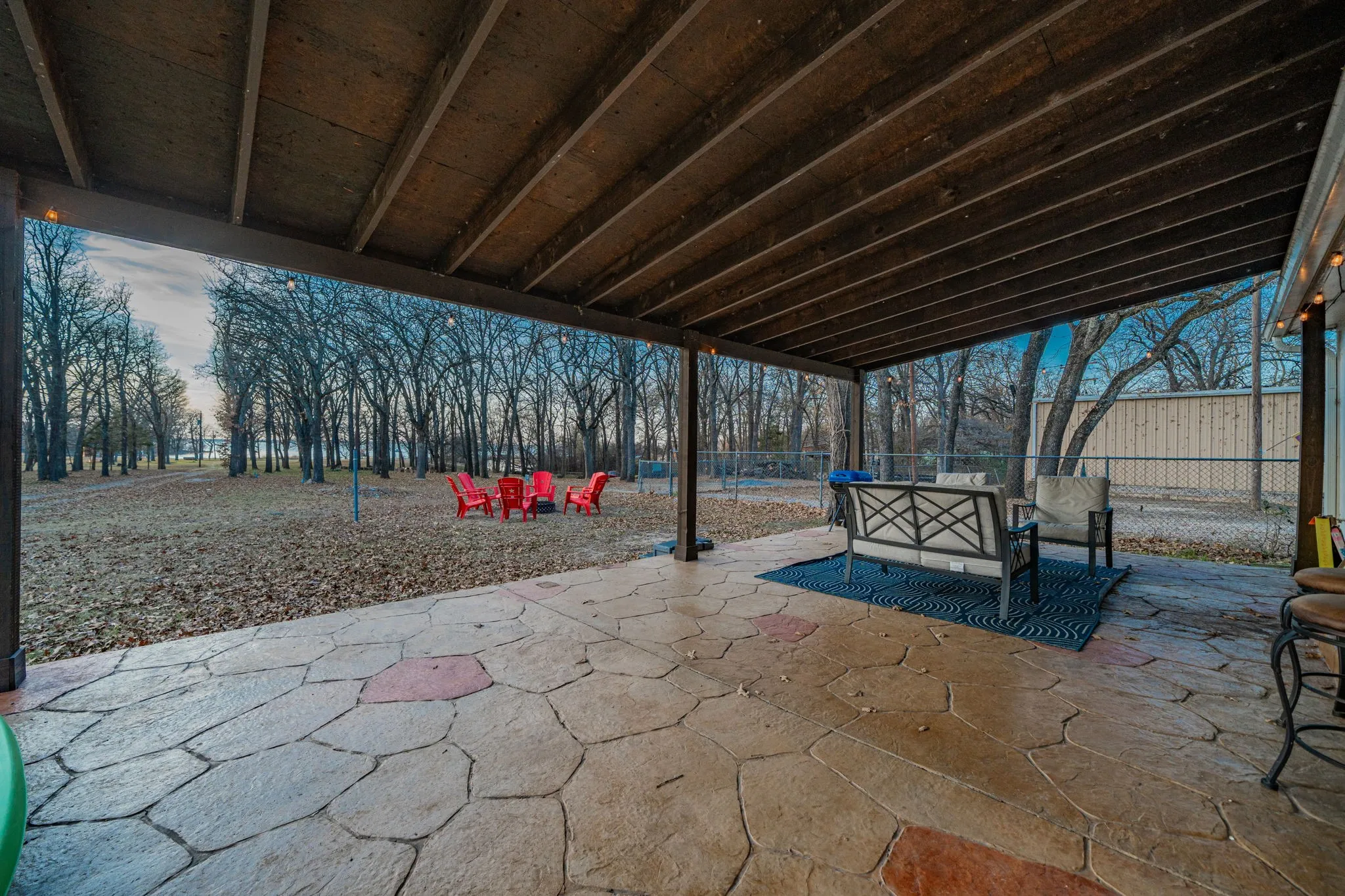 Single Family Residence For Sale in Rains County , 674 Briggs Boulevard, East Tawakoni, Texas 75472, 3 Bedroom, 2 Bathroom, Garage spaces, 1,365 Sqft, built in 1963, mls#21148630, Real Estate Agent in East Tawakoni, Homes For Sale in Rains county, Homes For Sale in East Tawakoni, Realtor in East Tawakoni Texas, Real Estate Brokerage Independent Realty Texas, Luminita Cordes Realtor