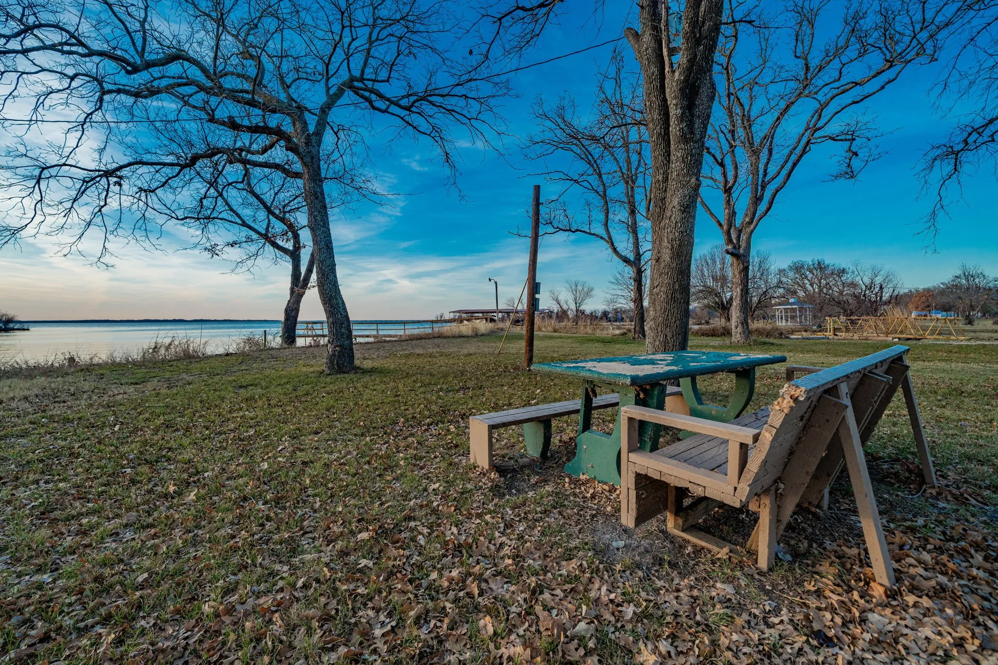 Single Family Residence For Sale in Rains County , 674 Briggs Boulevard, East Tawakoni, Texas 75472, 3 Bedroom, 2 Bathroom, Garage spaces, 1,365 Sqft, built in 1963, mls#21148630, Real Estate Agent in East Tawakoni, Homes For Sale in Rains county, Homes For Sale in East Tawakoni, Realtor in East Tawakoni Texas, Real Estate Brokerage Independent Realty Texas, Luminita Cordes Realtor