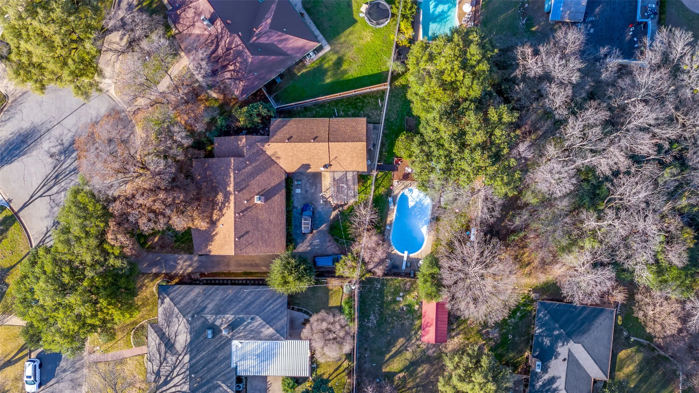 Single Family Residence For Sale in Tarrant County , 305 Cedar Creek Court, Fort Worth, Texas 76103, 3 Bedroom, 2 Bathroom, 3 Garage spaces, 2,258 Sqft, built in 1969, Preowned, mls#21148818, Real Estate Agent in Fort Worth, Homes For Sale in Tarrant county, Homes For Sale in Fort Worth, Realtor in Fort Worth Texas, Real Estate Brokerage Independent Realty Texas, Luminita Cordes Realtor