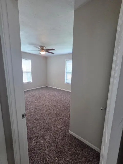 Single Family Residence For Sale in Hunt County , 6005 Colorado Street, Greenville, Texas 75402, 3 Bedroom, 1 Bathroom, Garage spaces, 1,194 Sqft, built in 1975, Preowned, mls#21149066, Real Estate Agent in Greenville, Homes For Sale in Hunt county, Homes For Sale in Greenville, Realtor in Greenville Texas, Real Estate Brokerage Independent Realty Texas, Luminita Cordes Realtor