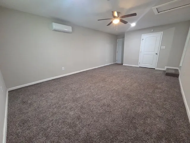 Single Family Residence For Sale in Hunt County , 6005 Colorado Street, Greenville, Texas 75402, 3 Bedroom, 1 Bathroom, Garage spaces, 1,194 Sqft, built in 1975, Preowned, mls#21149066, Real Estate Agent in Greenville, Homes For Sale in Hunt county, Homes For Sale in Greenville, Realtor in Greenville Texas, Real Estate Brokerage Independent Realty Texas, Luminita Cordes Realtor