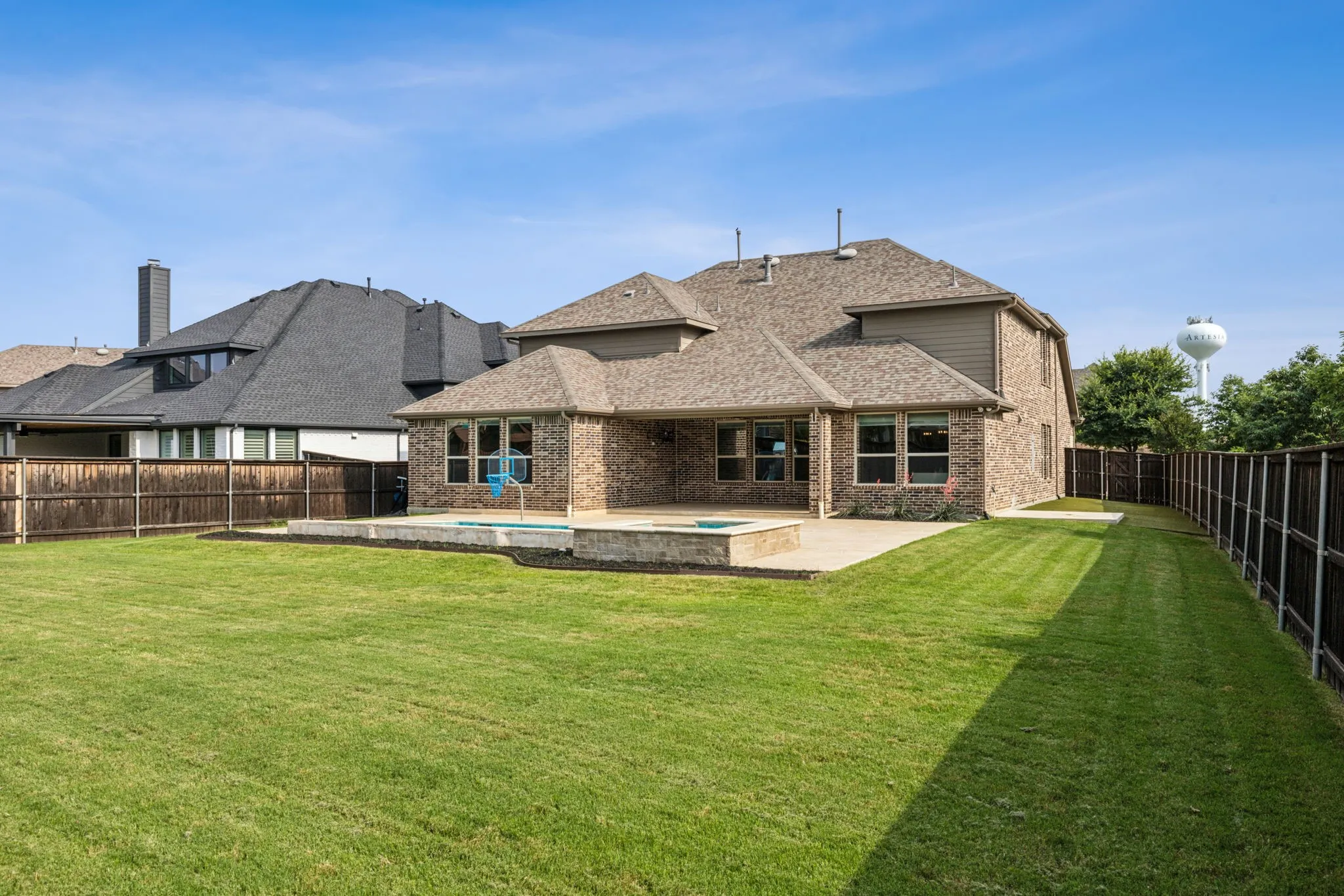 Single Family Residence For Sale in Denton County , 15505 City Garden Lane, Prosper, Texas 75078, 5 Bedroom, 5 Bathroom, 3 Garage spaces, 3,691 Sqft, built in 2016, Preowned, mls#21149137, Real Estate Agent in Prosper, Homes For Sale in Denton county, Homes For Sale in Prosper, Realtor in Prosper Texas, Real Estate Brokerage Independent Realty Texas, Luminita Cordes Realtor