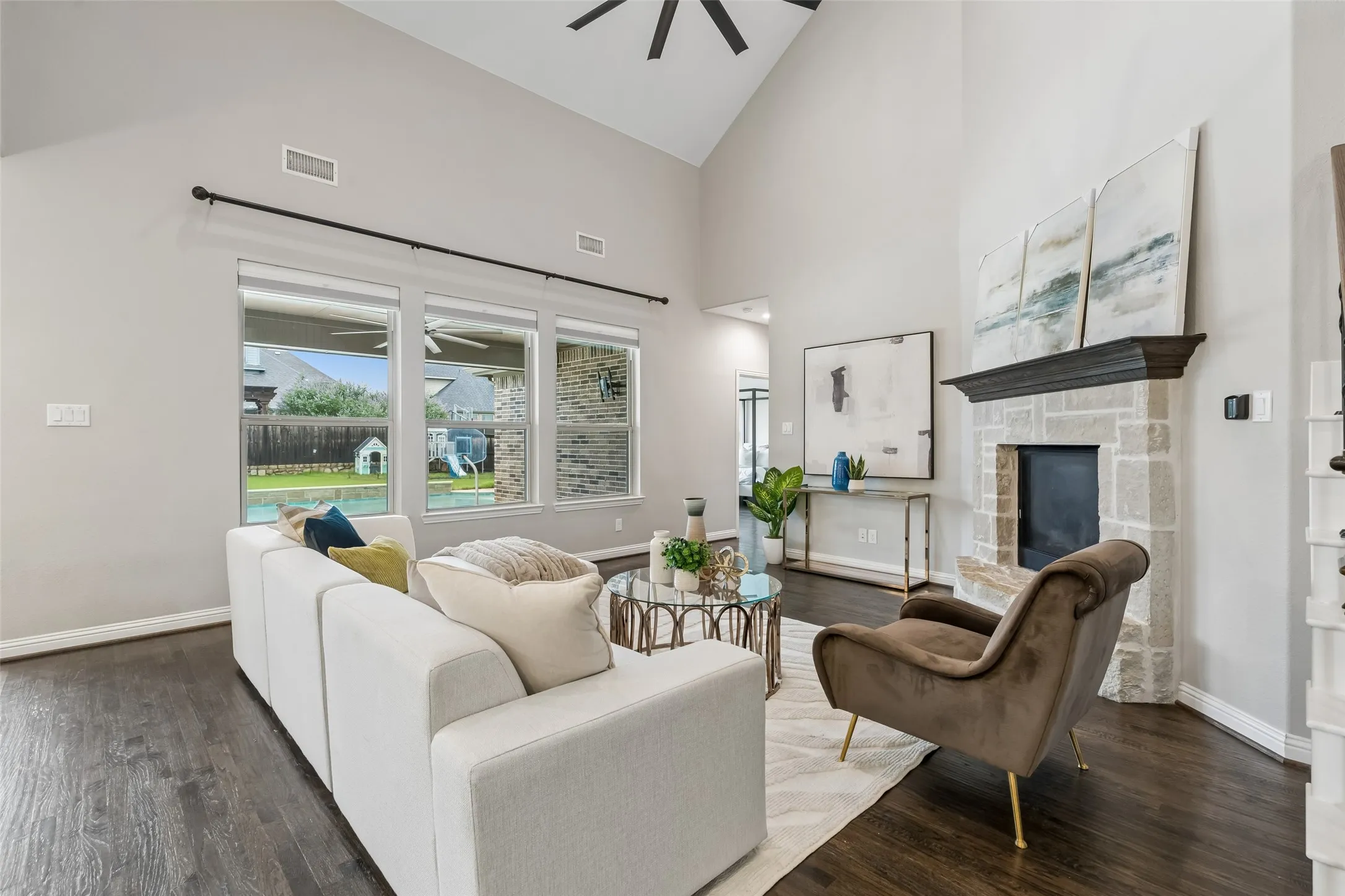 Single Family Residence For Sale in Denton County , 15505 City Garden Lane, Prosper, Texas 75078, 5 Bedroom, 5 Bathroom, 3 Garage spaces, 3,691 Sqft, built in 2016, Preowned, mls#21149137, Real Estate Agent in Prosper, Homes For Sale in Denton county, Homes For Sale in Prosper, Realtor in Prosper Texas, Real Estate Brokerage Independent Realty Texas, Luminita Cordes Realtor