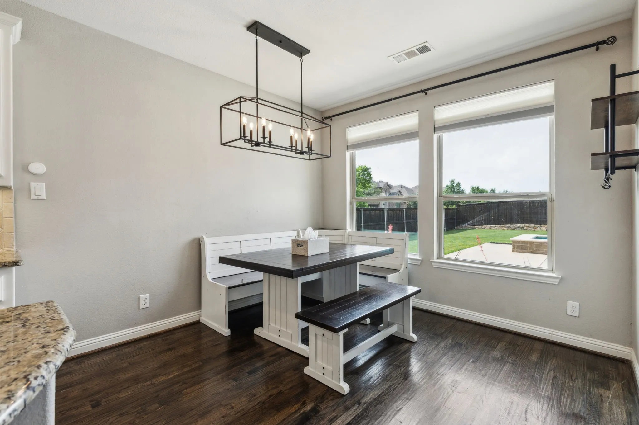 Single Family Residence For Sale in Denton County , 15505 City Garden Lane, Prosper, Texas 75078, 5 Bedroom, 5 Bathroom, 3 Garage spaces, 3,691 Sqft, built in 2016, Preowned, mls#21149137, Real Estate Agent in Prosper, Homes For Sale in Denton county, Homes For Sale in Prosper, Realtor in Prosper Texas, Real Estate Brokerage Independent Realty Texas, Luminita Cordes Realtor