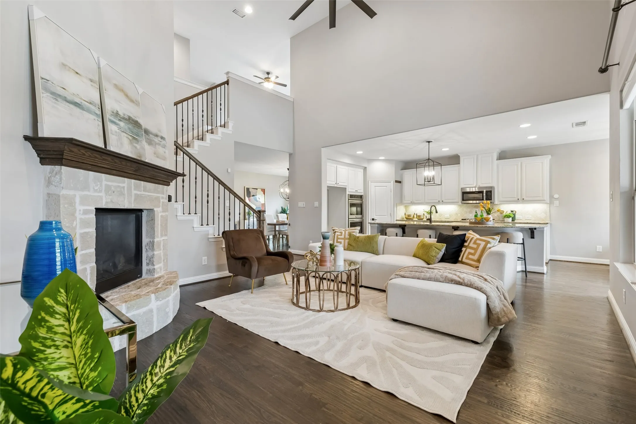 Single Family Residence For Sale in Denton County , 15505 City Garden Lane, Prosper, Texas 75078, 5 Bedroom, 5 Bathroom, 3 Garage spaces, 3,691 Sqft, built in 2016, Preowned, mls#21149137, Real Estate Agent in Prosper, Homes For Sale in Denton county, Homes For Sale in Prosper, Realtor in Prosper Texas, Real Estate Brokerage Independent Realty Texas, Luminita Cordes Realtor