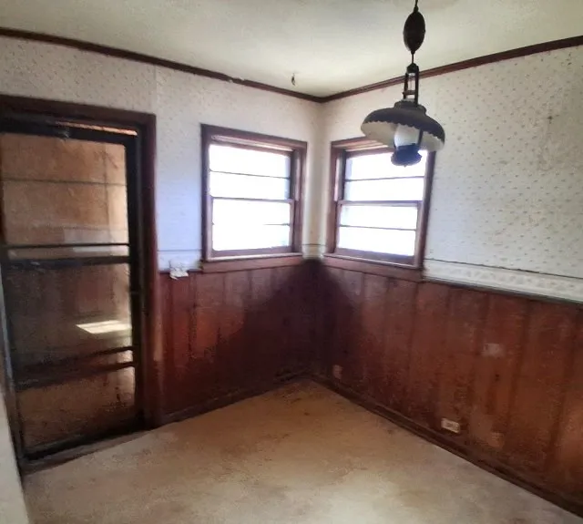 Single Family Residence For Sale in Delta County , 501 W Terrell Avenue, Cooper, Texas 75432, 3 Bedroom, 2 Bathroom, 1 Garage spaces, 1,954 Sqft, built in 1952, mls#21147268, Real Estate Agent in Cooper, Homes For Sale in Delta county, Homes For Sale in Cooper, Realtor in Cooper Texas, Real Estate Brokerage Independent Realty Texas, Luminita Cordes Realtor