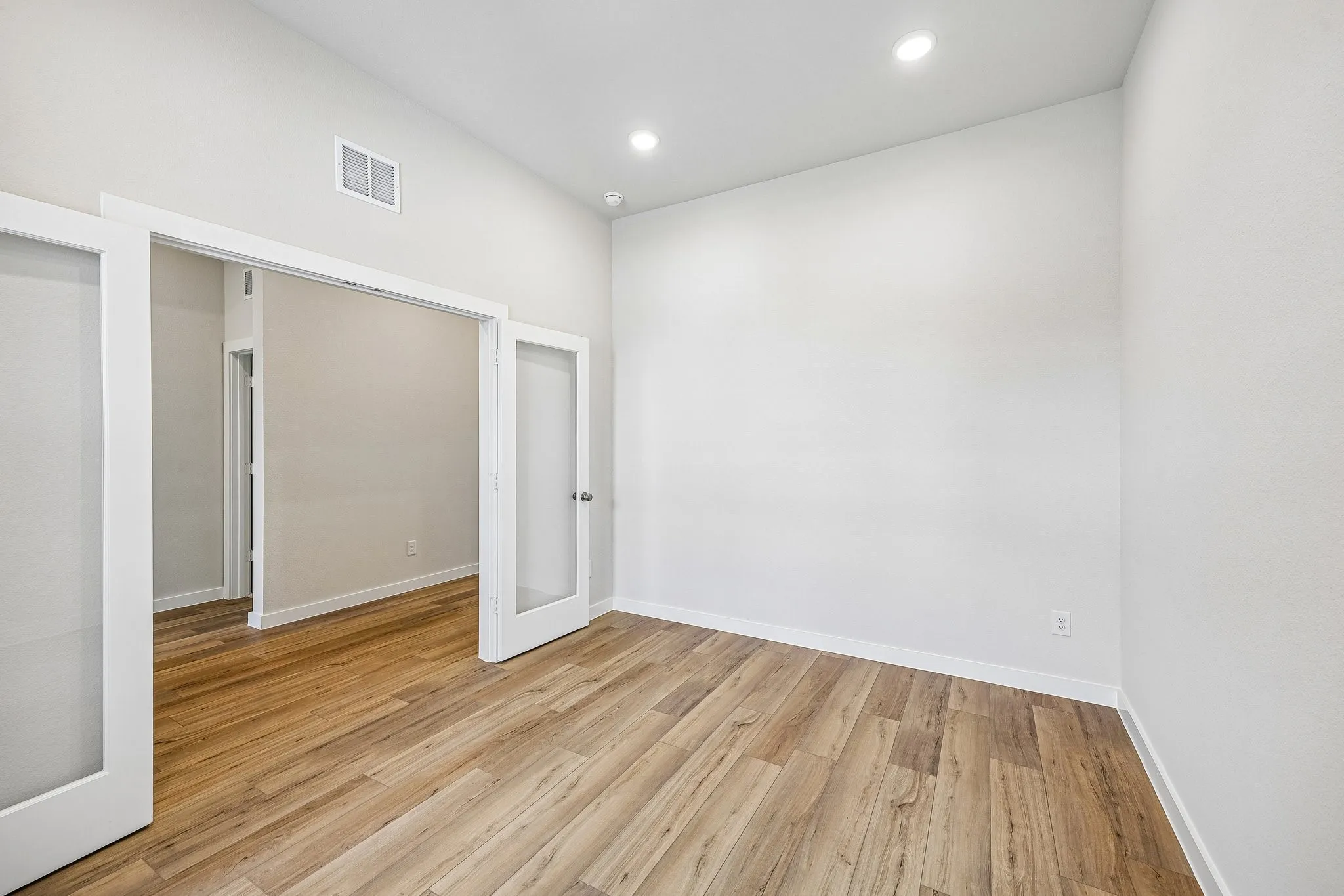 Single Family Residence For Sale in Kaufman County , 623 Landry Lane, Forney, Texas 75126, 4 Bedroom, 3 Bathroom, 3 Garage spaces, 2,725 Sqft, built in 2026, New Construction - Incomplete, mls#21149202, Real Estate Agent in Forney, Homes For Sale in Kaufman county, Homes For Sale in Forney, Realtor in Forney Texas, Real Estate Brokerage Independent Realty Texas, Luminita Cordes Realtor