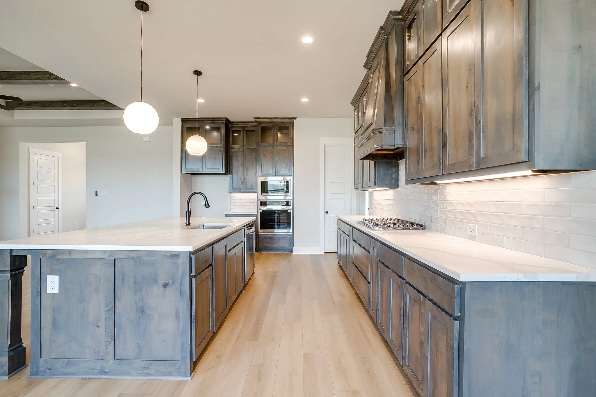 Single Family Residence For Sale in Ellis County , 410 Olson Road, Waxahachie, Texas 75167, 4 Bedroom, 3 Bathroom, 3 Garage spaces, 2,705 Sqft, built in 2026, New Construction - Incomplete, mls#21148978, Real Estate Agent in Waxahachie, Homes For Sale in Ellis county, Homes For Sale in Waxahachie, Realtor in Waxahachie Texas, Real Estate Brokerage Independent Realty Texas, Luminita Cordes Realtor