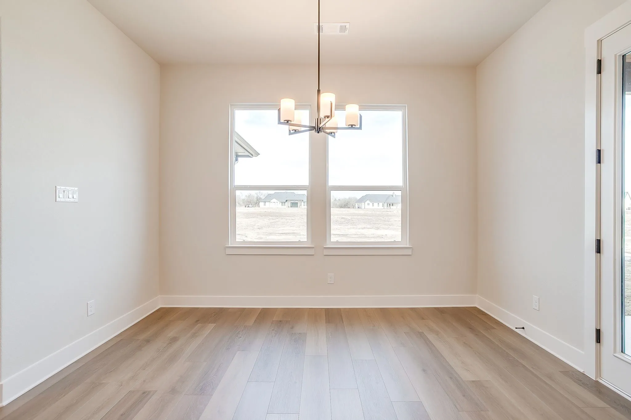 Single Family Residence For Sale in Ellis County , 410 Olson Road, Waxahachie, Texas 75167, 4 Bedroom, 3 Bathroom, 3 Garage spaces, 2,705 Sqft, built in 2026, New Construction - Incomplete, mls#21148978, Real Estate Agent in Waxahachie, Homes For Sale in Ellis county, Homes For Sale in Waxahachie, Realtor in Waxahachie Texas, Real Estate Brokerage Independent Realty Texas, Luminita Cordes Realtor