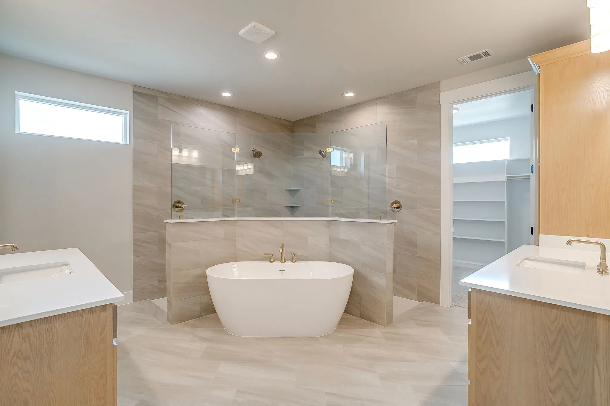 Single Family Residence For Sale in Ellis County , 431 Olson Road, Waxahachie, Texas 75167, 4 Bedroom, 3 Bathroom, 2 Garage spaces, 2,985 Sqft, built in 2026, New Construction - Incomplete, mls#21148992, Real Estate Agent in Waxahachie, Homes For Sale in Ellis county, Homes For Sale in Waxahachie, Realtor in Waxahachie Texas, Real Estate Brokerage Independent Realty Texas, Luminita Cordes Realtor
