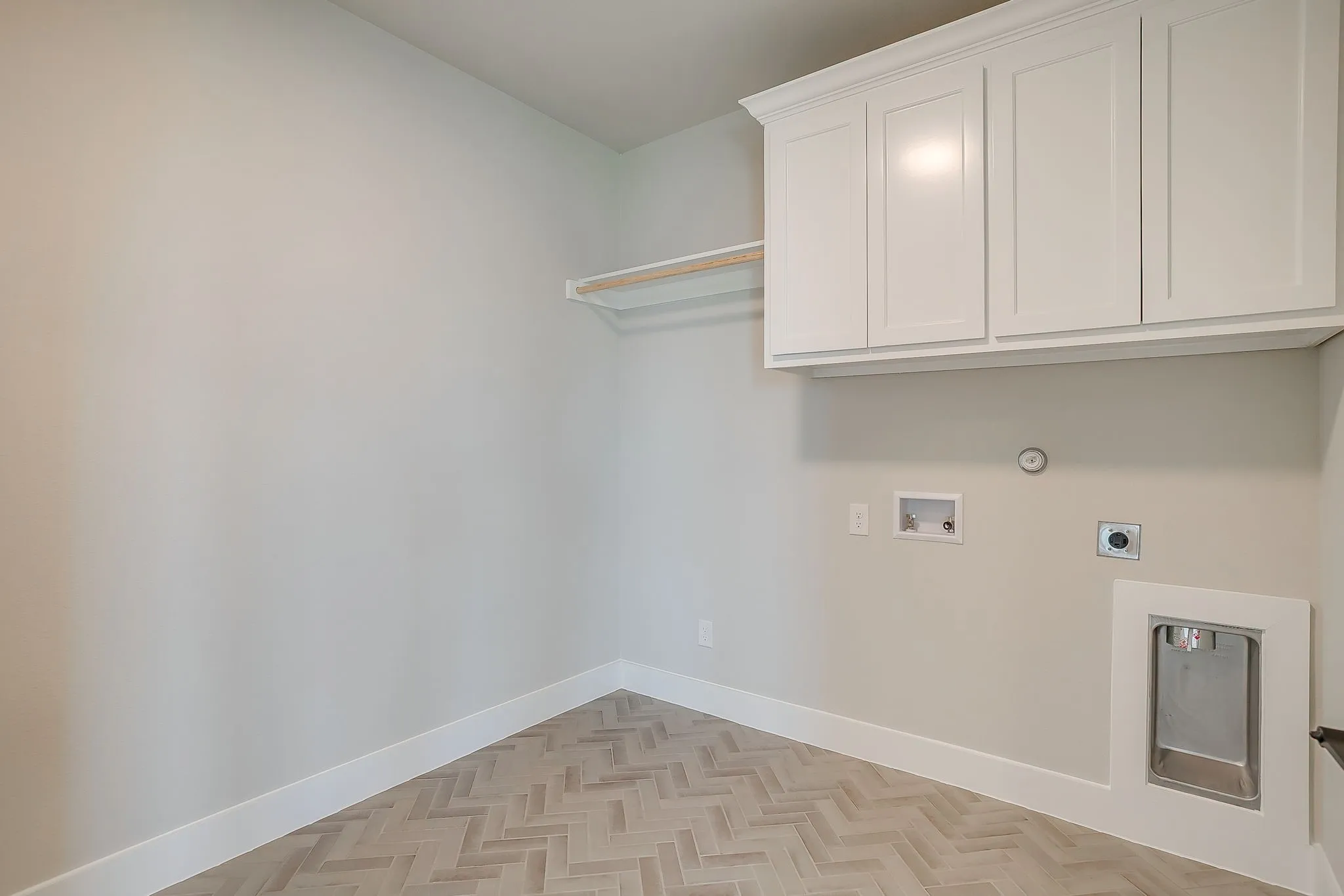 Single Family Residence For Sale in Ellis County , 431 Olson Road, Waxahachie, Texas 75167, 4 Bedroom, 3 Bathroom, 2 Garage spaces, 2,985 Sqft, built in 2026, New Construction - Incomplete, mls#21148992, Real Estate Agent in Waxahachie, Homes For Sale in Ellis county, Homes For Sale in Waxahachie, Realtor in Waxahachie Texas, Real Estate Brokerage Independent Realty Texas, Luminita Cordes Realtor