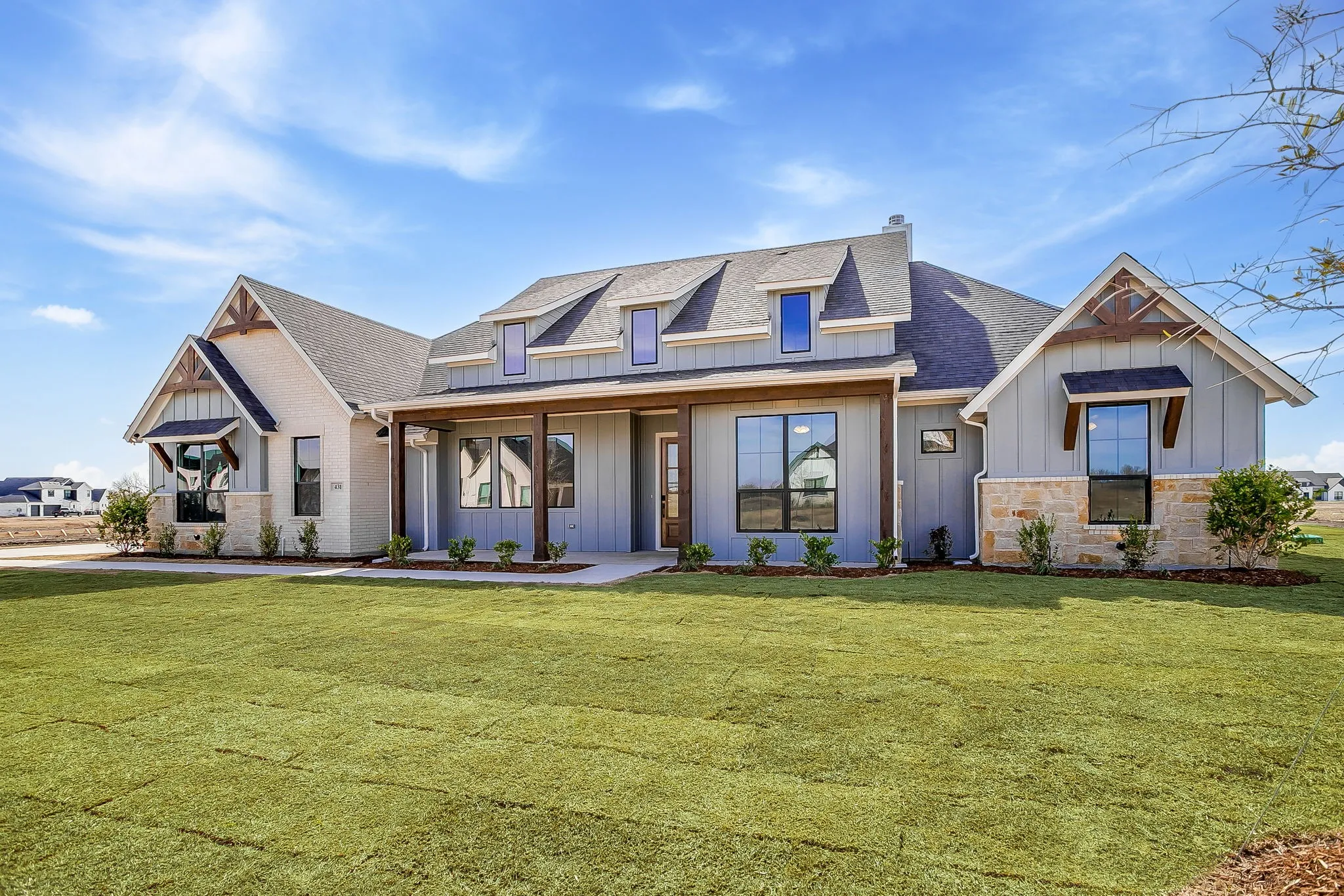 Single Family Residence For Sale in Ellis County , 431 Olson Road, Waxahachie, Texas 75167, 4 Bedroom, 3 Bathroom, 2 Garage spaces, 2,985 Sqft, built in 2026, New Construction - Incomplete, mls#21148992, Real Estate Agent in Waxahachie, Homes For Sale in Ellis county, Homes For Sale in Waxahachie, Realtor in Waxahachie Texas, Real Estate Brokerage Independent Realty Texas, Luminita Cordes Realtor