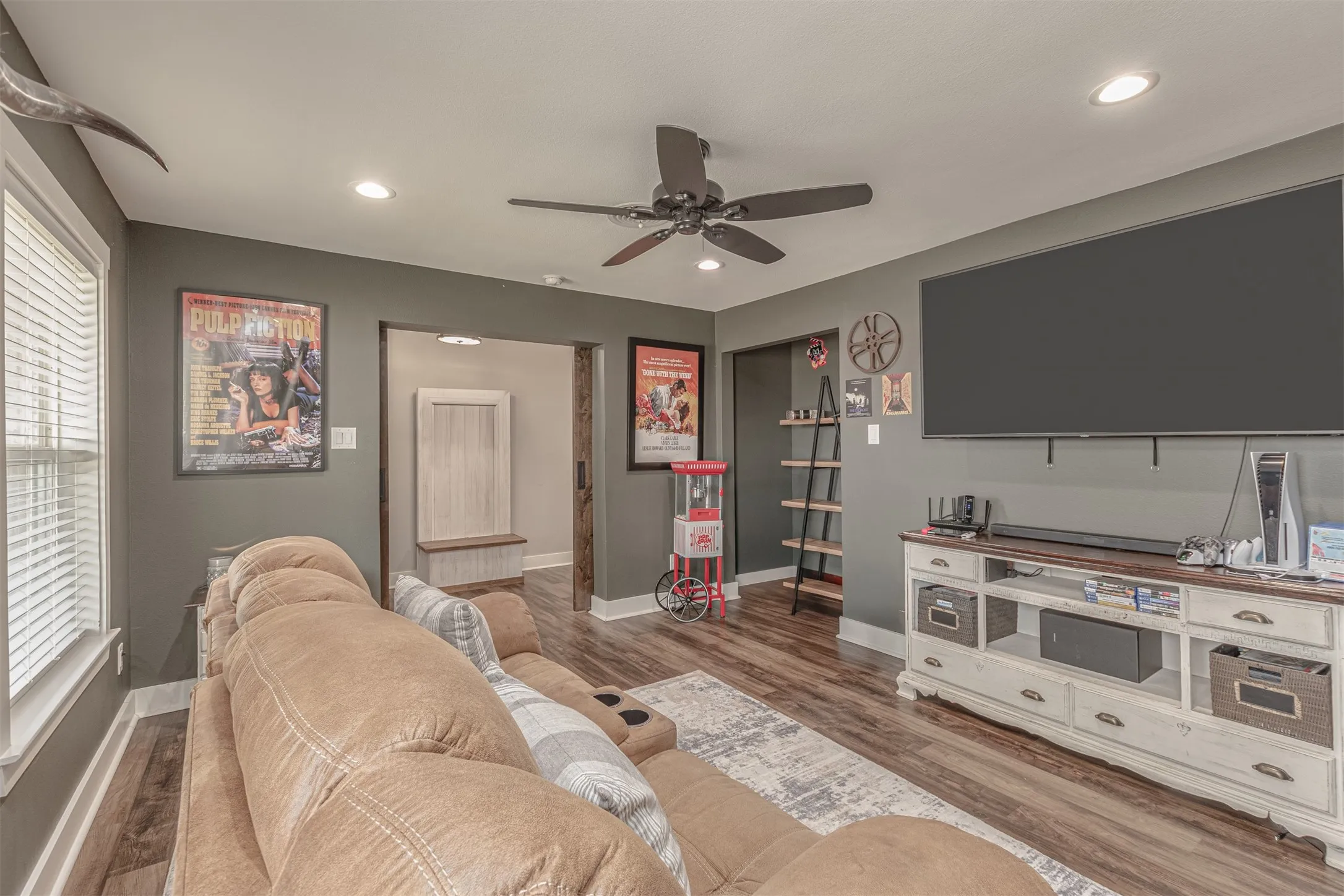 Single Family Residence For Sale in Hunt County , 4 Priscilla, Greenville, Texas 75402, 5 Bedroom, 3 Bathroom, 4 Garage spaces, 2,872 Sqft, built in 1973, mls#21149271, Real Estate Agent in Greenville, Homes For Sale in Hunt county, Homes For Sale in Greenville, Realtor in Greenville Texas, Real Estate Brokerage Independent Realty Texas, Luminita Cordes Realtor