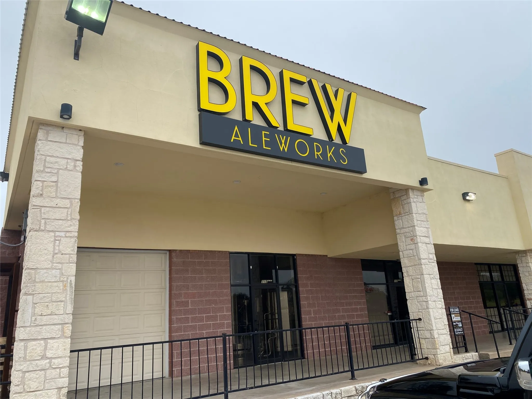 Business For Rent in Hood County , 715 Autumn Ridge Drive 106, Granbury, Texas 76048, 0, 0, Garage spaces, 0 Sqft, built in 2005, Preowned, mls#21149423, Real Estate Agent in Granbury, Homes For Rent in Hood county, Homes For Rent in Granbury, Realtor in Granbury Texas, Real Estate Brokerage Independent Realty Texas, Luminita Cordes Realtor