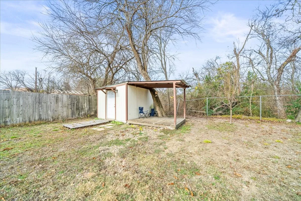 Single Family Residence For Sale in Dallas County , 5507 Alexander Street, Sachse, Texas 75048, 3 Bedrooms, 1 Bathroom, Garage spaces, 1,274 Sqft, built in 1980, Price $279,999, mls#21144177, Real Estate Agent in Sachse, Homes For Sale in Dallas county, Homes For Sale in Sachse, Realtor in Sachse Texas, Real Estate Brokerage Independent Realty Texas, Luminita Cordes Realtor