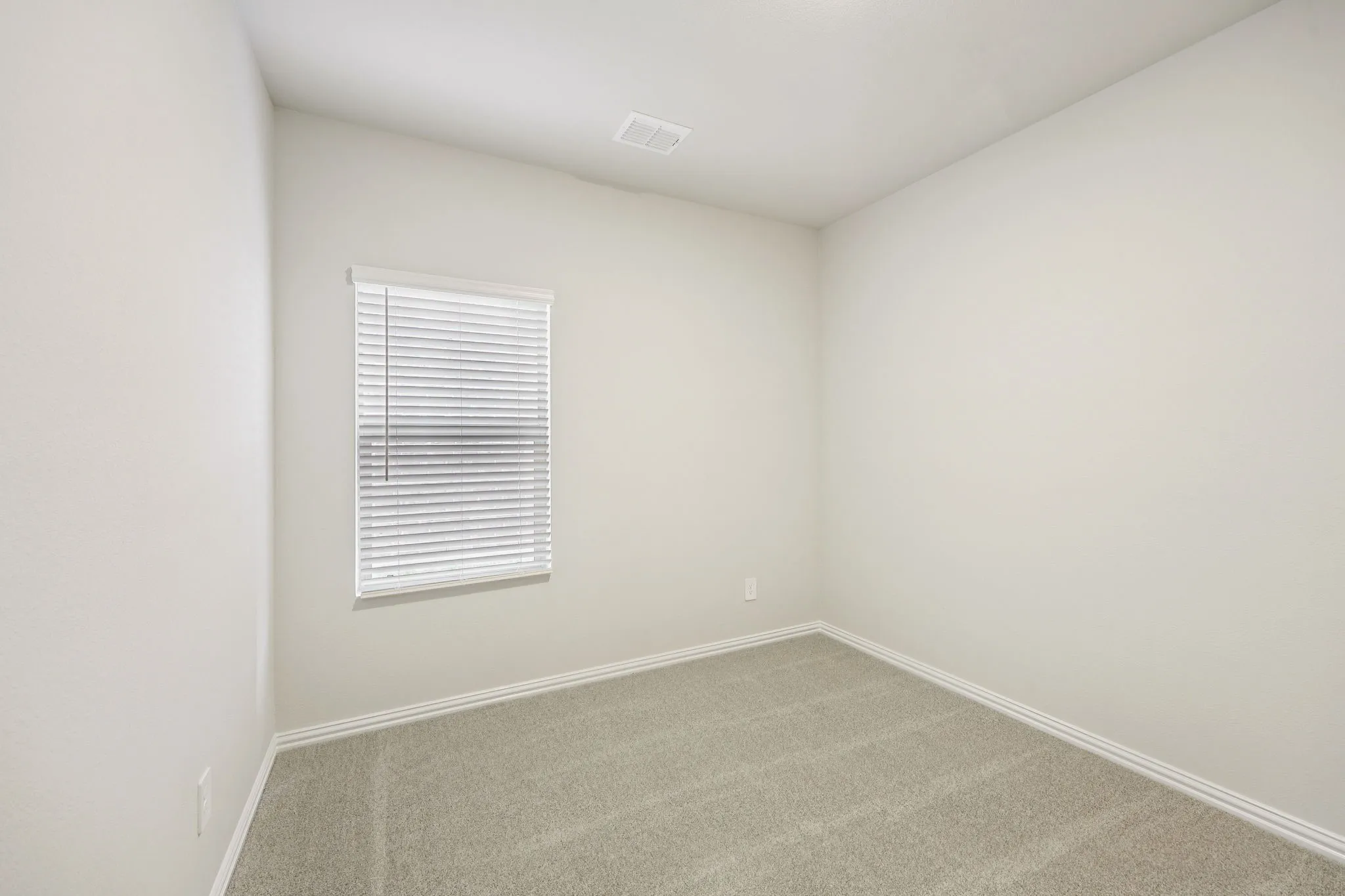 Single Family Residence For Sale in Collin County , 1717 Arches Road, Anna, Texas 75409, 4 Bedroom, 2 Bathroom, 2 Garage spaces, 1,550 Sqft, built in 2026, New Construction - Incomplete, mls#21146658, Real Estate Agent in Anna, Homes For Sale in Collin county, Homes For Sale in Anna, Realtor in Anna Texas, Real Estate Brokerage Independent Realty Texas, Luminita Cordes Realtor