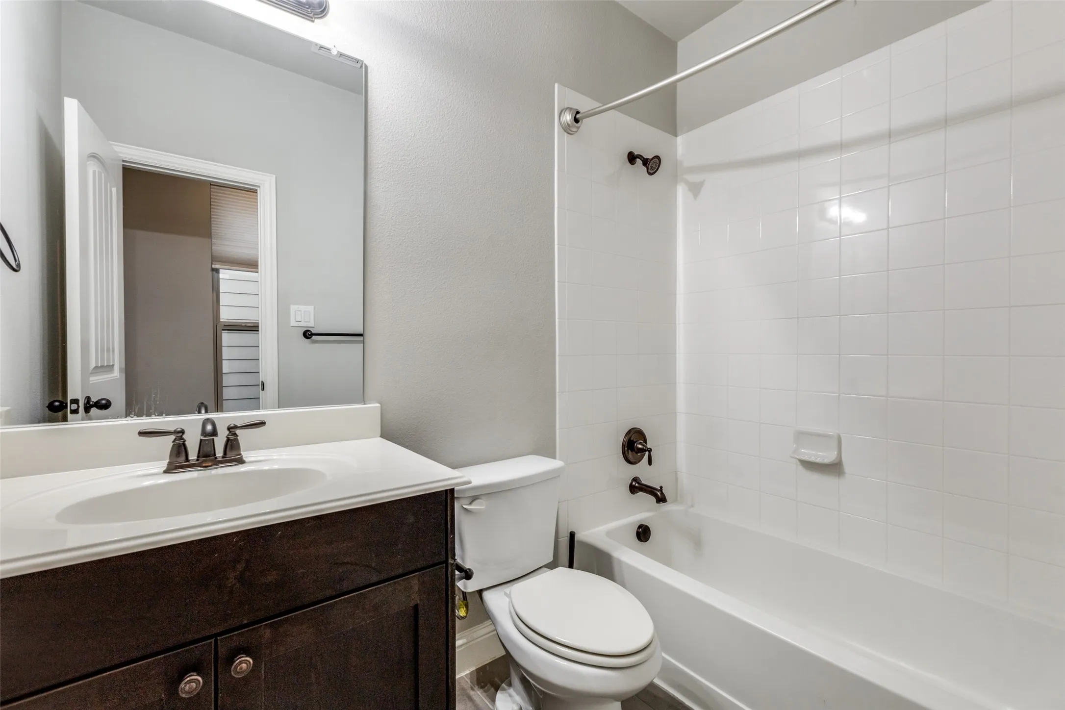 Hall Bathroom Full