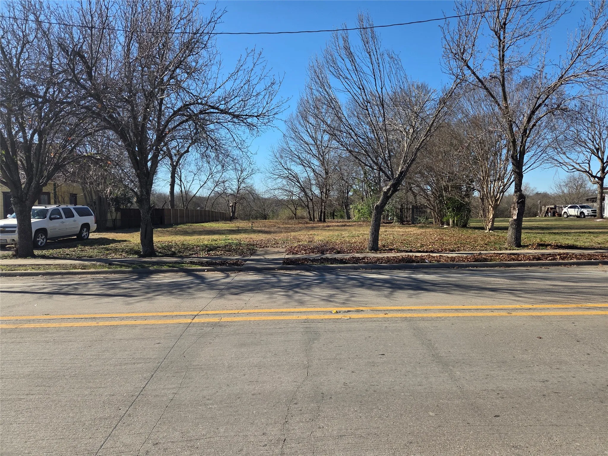 Unimproved Land For Sale in Dallas County , 307 N Dallas Avenue, Lancaster, Texas 75146, 0, 0, Garage spaces, 0 Sqft, built in 0, mls#21149478, Real Estate Agent in Lancaster, Homes For Sale in Dallas county, Homes For Sale in Lancaster, Realtor in Lancaster Texas, Real Estate Brokerage Independent Realty Texas, Luminita Cordes Realtor
