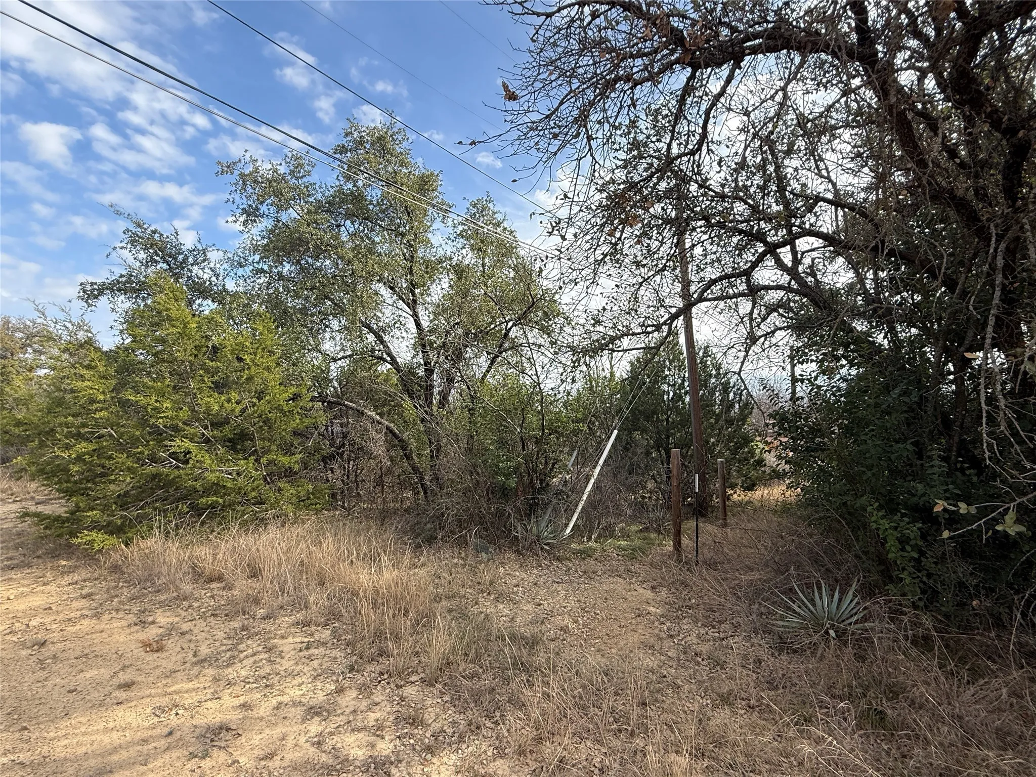 Unimproved Land For Sale in Brown County , TBD La Vista Drive, Brownwood, Texas 76801, 0, 0, Garage spaces, 0 Sqft, built in 0, Unknown, mls#21147914, Real Estate Agent in Brownwood, Homes For Sale in Brown county, Homes For Sale in Brownwood, Realtor in Brownwood Texas, Real Estate Brokerage Independent Realty Texas, Luminita Cordes Realtor