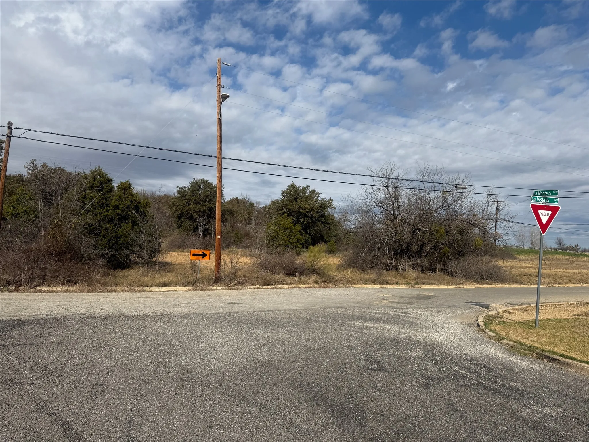 Unimproved Land For Sale in Brown County , TBD2 La Vista Drive, Brownwood, Texas 76801, 0, 0, Garage spaces, 0 Sqft, built in 0, mls#21149668, Real Estate Agent in Brownwood, Homes For Sale in Brown county, Homes For Sale in Brownwood, Realtor in Brownwood Texas, Real Estate Brokerage Independent Realty Texas, Luminita Cordes Realtor