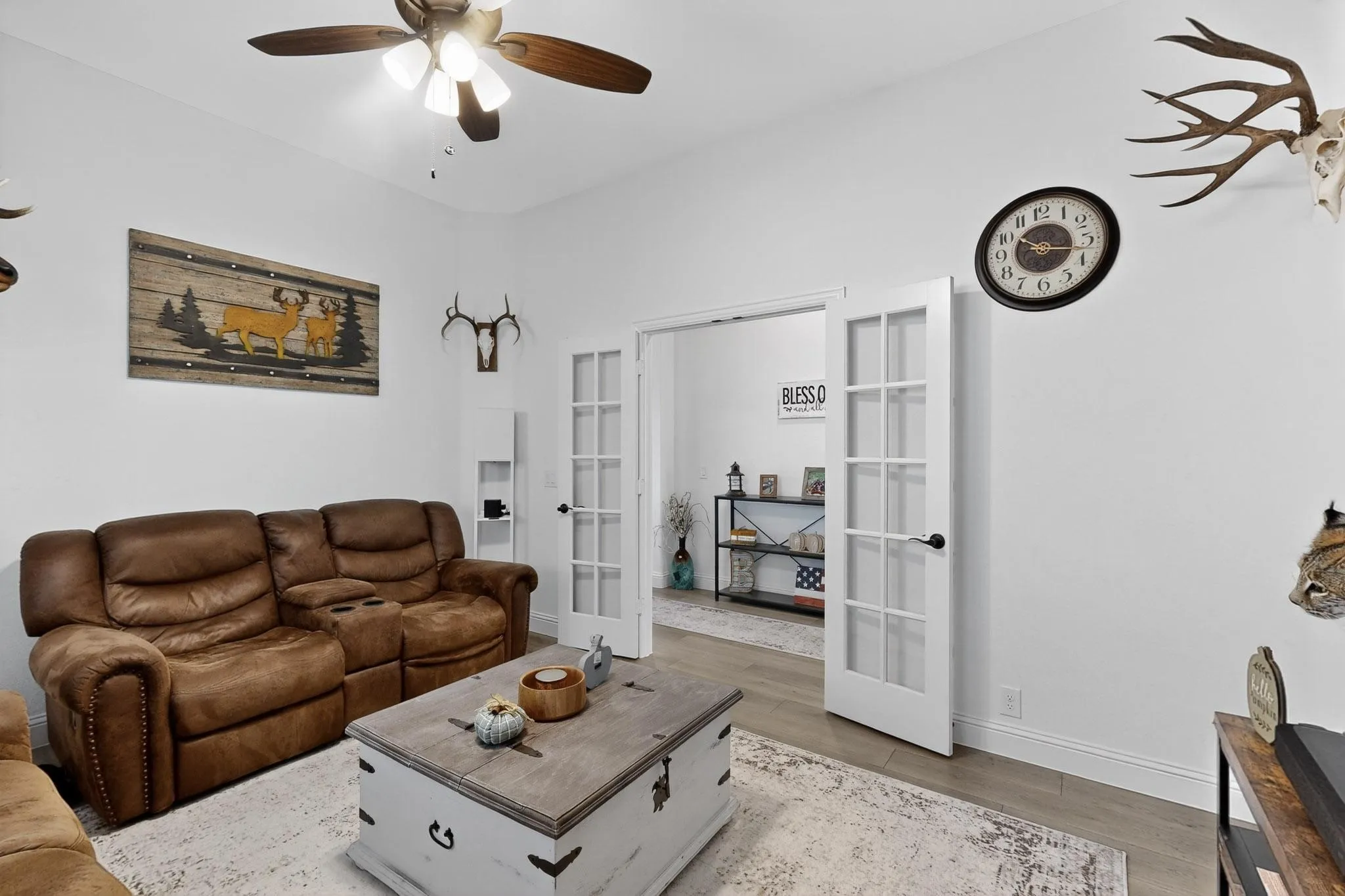 Single Family Residence For Sale in Denton County , 205 Lakewood Lane, Ponder, Texas 76259, 3 Bedroom, 3 Bathroom, 2 Garage spaces, 2,529 Sqft, built in 2023, Preowned, mls#21149670, Real Estate Agent in Ponder, Homes For Sale in Denton county, Homes For Sale in Ponder, Realtor in Ponder Texas, Real Estate Brokerage Independent Realty Texas, Luminita Cordes Realtor