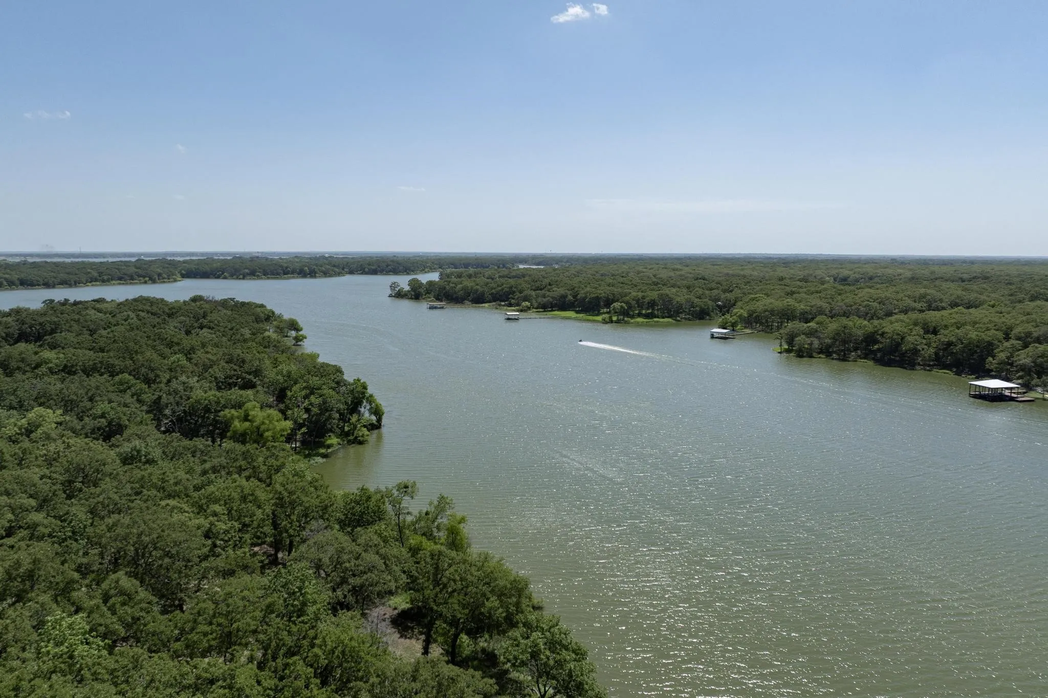 Unimproved Land For Sale in Hunt County , Lot 71 Anchor, Quinlan, Texas 75474, 0, 0, Garage spaces, 0 Sqft, built in 0, mls#21149776, Real Estate Agent in Quinlan, Homes For Sale in Hunt county, Homes For Sale in Quinlan, Realtor in Quinlan Texas, Real Estate Brokerage Independent Realty Texas, Luminita Cordes Realtor