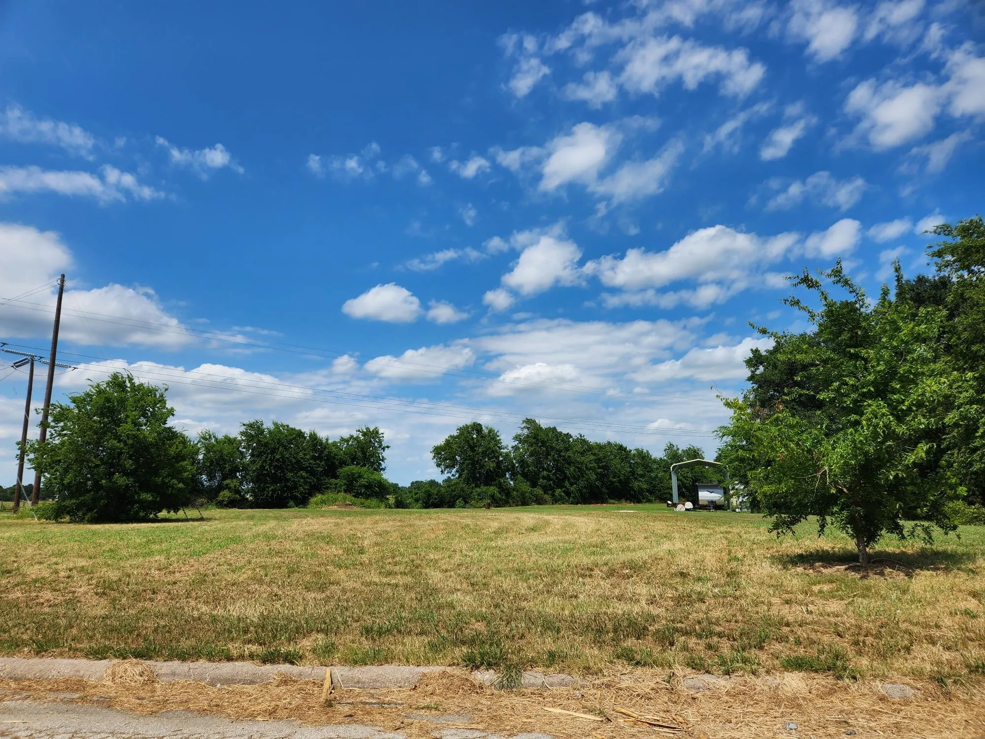 Unimproved Land For Sale in Kaufman County , 402 Andrew Drive W, Mabank, Texas 75147, 0, 0, Garage spaces, 0 Sqft, built in 0, Price $65,000, mls#21149389, Real Estate Agent in Mabank, Homes For Sale in Kaufman county, Homes For Sale in Mabank, Realtor in Mabank Texas, Real Estate Brokerage Independent Realty Texas, Luminita Cordes Realtor