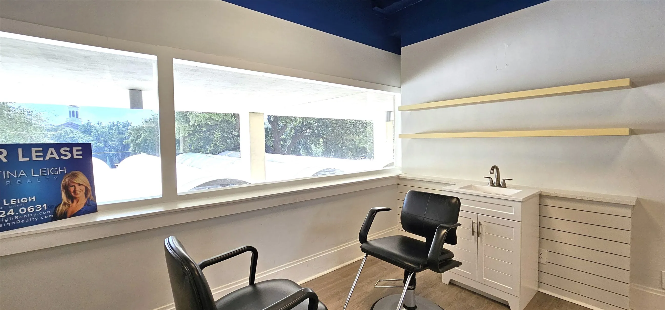 Retail For Rent in Dallas County , 6211 W Northwest Highway C253 Middle Window, Dallas, Texas 75225, 0, 0, Garage spaces, 0 Sqft, built in 1966, Preowned, Price $1,500, mls#21149988, Real Estate Agent in Dallas, Homes For Rent in Dallas county, Homes For Rent in Dallas, Realtor in Dallas Texas, Real Estate Brokerage Independent Realty Texas, Luminita Cordes Realtor