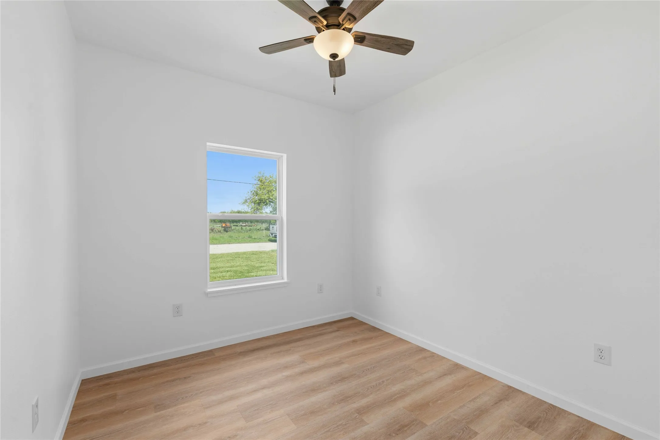 Single Family Residence For Sale in Brown County , 2905 Hemphill Street, Brownwood, Texas 76801, 3 Bedroom, 2 Bathroom, 2 Garage spaces, 1,440 Sqft, built in 2026, New Construction - Incomplete, mls#21149701, Real Estate Agent in Brownwood, Homes For Sale in Brown county, Homes For Sale in Brownwood, Realtor in Brownwood Texas, Real Estate Brokerage Independent Realty Texas, Luminita Cordes Realtor
