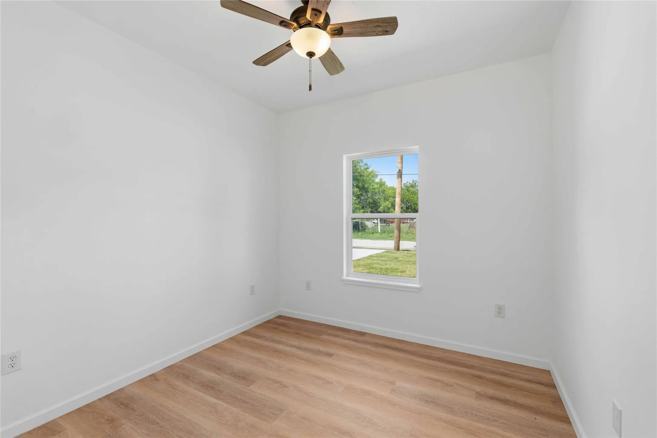 Single Family Residence For Sale in Brown County , 2905 Hemphill Street, Brownwood, Texas 76801, 3 Bedroom, 2 Bathroom, 2 Garage spaces, 1,440 Sqft, built in 2026, New Construction - Incomplete, mls#21149701, Real Estate Agent in Brownwood, Homes For Sale in Brown county, Homes For Sale in Brownwood, Realtor in Brownwood Texas, Real Estate Brokerage Independent Realty Texas, Luminita Cordes Realtor
