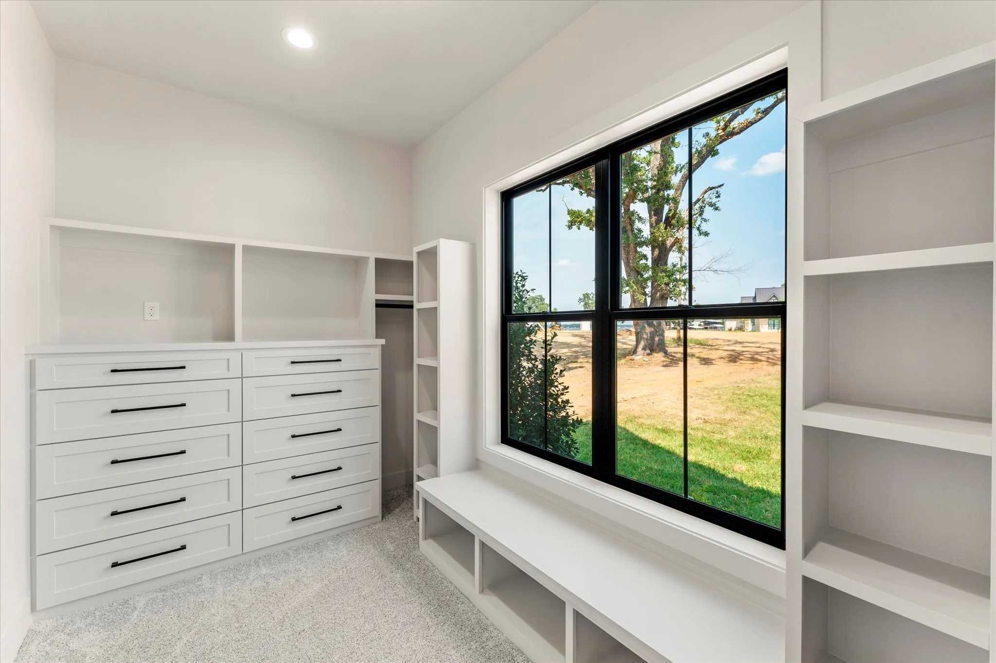 Single Family Residence For Sale in Henderson County , 2565 Groves Court, Tool, Texas 75143, 6 Bedroom, 5 Bathroom, 2 Garage spaces, 3,751 Sqft, built in 2025, New Construction - Complete, mls#21149847, Real Estate Agent in Tool, Homes For Sale in Henderson county, Homes For Sale in Tool, Realtor in Tool Texas, Real Estate Brokerage Independent Realty Texas, Luminita Cordes Realtor