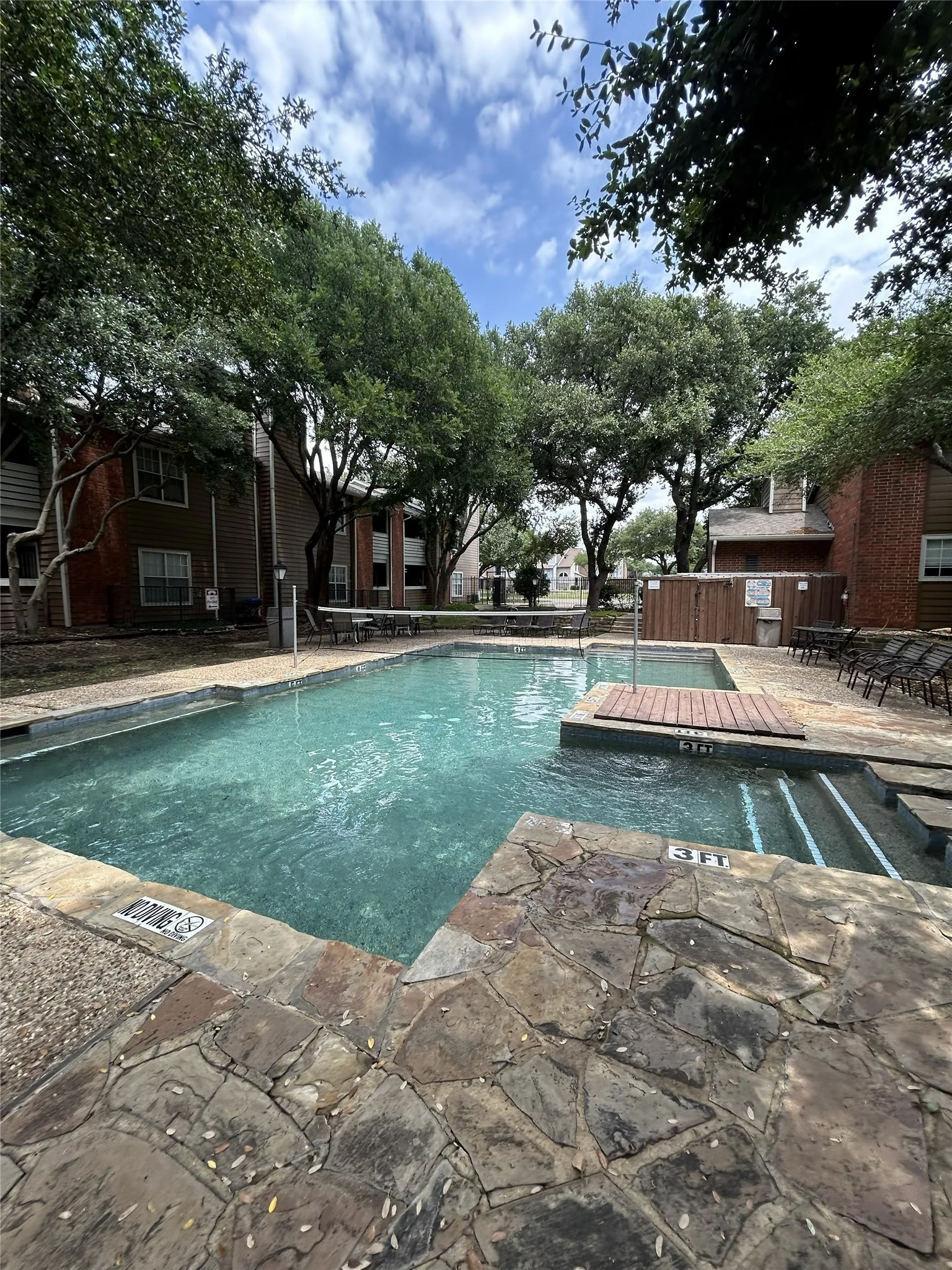 Condominium For Sale in Dallas County , 3617 W Northgate Drive 125, Irving, Texas 75062, 2 Bedroom, 2 Bathroom, 2 Garage spaces, 930 Sqft, built in 1982, mls#21147715, Real Estate Agent in Irving, Homes For Sale in Dallas county, Homes For Sale in Irving, Realtor in Irving Texas, Real Estate Brokerage Independent Realty Texas, Luminita Cordes Realtor