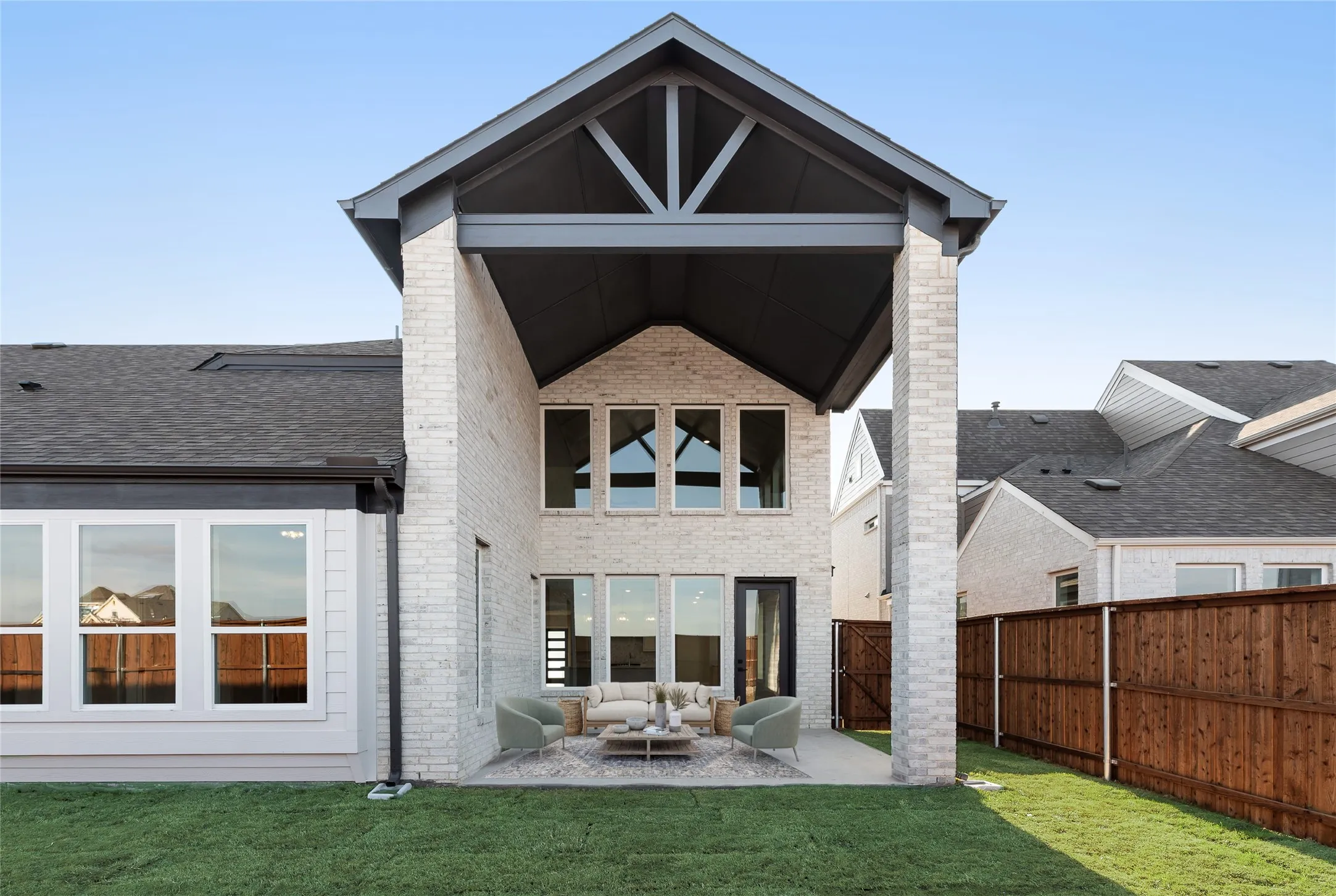 Single Family Residence For Sale in Collin County , 705 Clover Lane, Anna, Texas 75409, 5 Bedroom, 5 Bathroom, 3 Garage spaces, 4,304 Sqft, built in 2026, New Construction - Complete, mls#21150426, Real Estate Agent in Anna, Homes For Sale in Collin county, Homes For Sale in Anna, Realtor in Anna Texas, Real Estate Brokerage Independent Realty Texas, Luminita Cordes Realtor