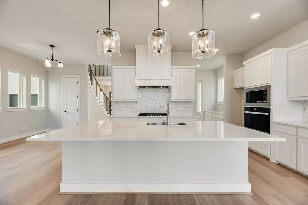Single Family Residence For Sale in Collin County , 705 Clover Lane, Anna, Texas 75409, 5 Bedroom, 5 Bathroom, 3 Garage spaces, 4,304 Sqft, built in 2026, New Construction - Complete, mls#21150426, Real Estate Agent in Anna, Homes For Sale in Collin county, Homes For Sale in Anna, Realtor in Anna Texas, Real Estate Brokerage Independent Realty Texas, Luminita Cordes Realtor
