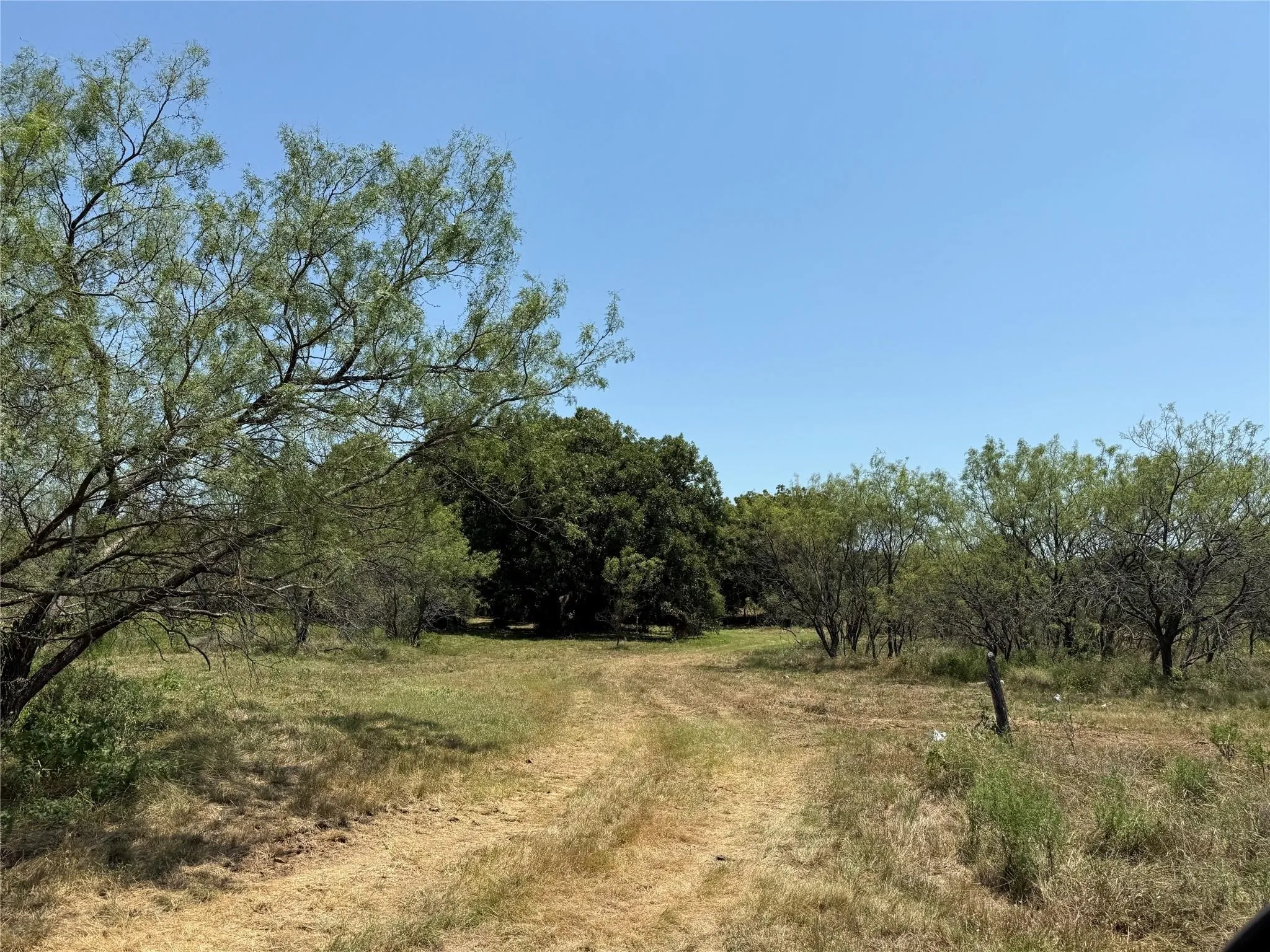 Improved Land For Sale in Hood County , 2700 Overton Court, Granbury, Texas 76048, 0, 0, Garage spaces, 0 Sqft, built in 0, Price $495,000, mls#21149885, Real Estate Agent in Granbury, Homes For Sale in Hood county, Homes For Sale in Granbury, Realtor in Granbury Texas, Real Estate Brokerage Independent Realty Texas, Luminita Cordes Realtor