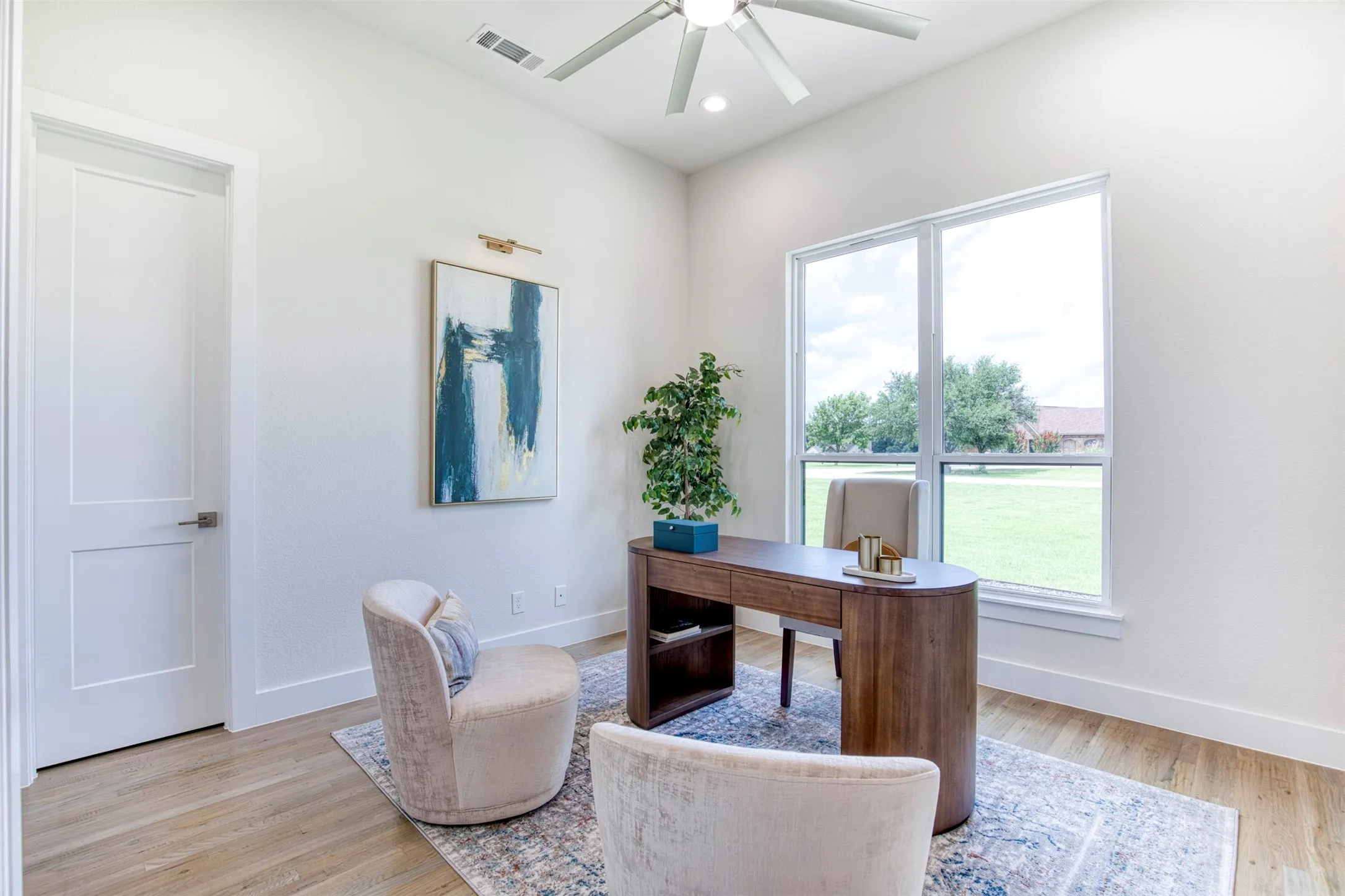 Single Family Residence For Sale in Kaufman County , 1355 Canyon Lake Road, Wills Point, Texas 75169, 5 Bedrooms, 4 Bathrooms, 3 Garage spaces, 3,304 Sqft, built in 2022, Price $689,900, mls#21150502, Real Estate Agent in Wills Point, Homes For Sale in Kaufman county, Homes For Sale in Wills Point, Realtor in Wills Point Texas, Real Estate Brokerage Independent Realty Texas, Luminita Cordes Realtor