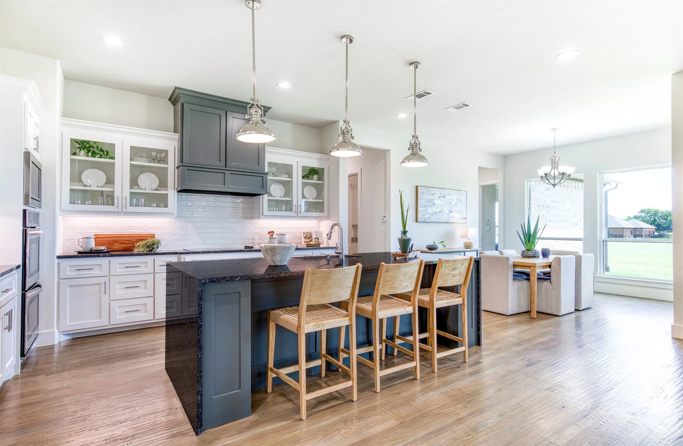 Single Family Residence For Sale in Kaufman County , 1355 Canyon Lake Road, Wills Point, Texas 75169, 5 Bedrooms, 4 Bathrooms, 3 Garage spaces, 3,304 Sqft, built in 2022, Price $689,900, mls#21150502, Real Estate Agent in Wills Point, Homes For Sale in Kaufman county, Homes For Sale in Wills Point, Realtor in Wills Point Texas, Real Estate Brokerage Independent Realty Texas, Luminita Cordes Realtor