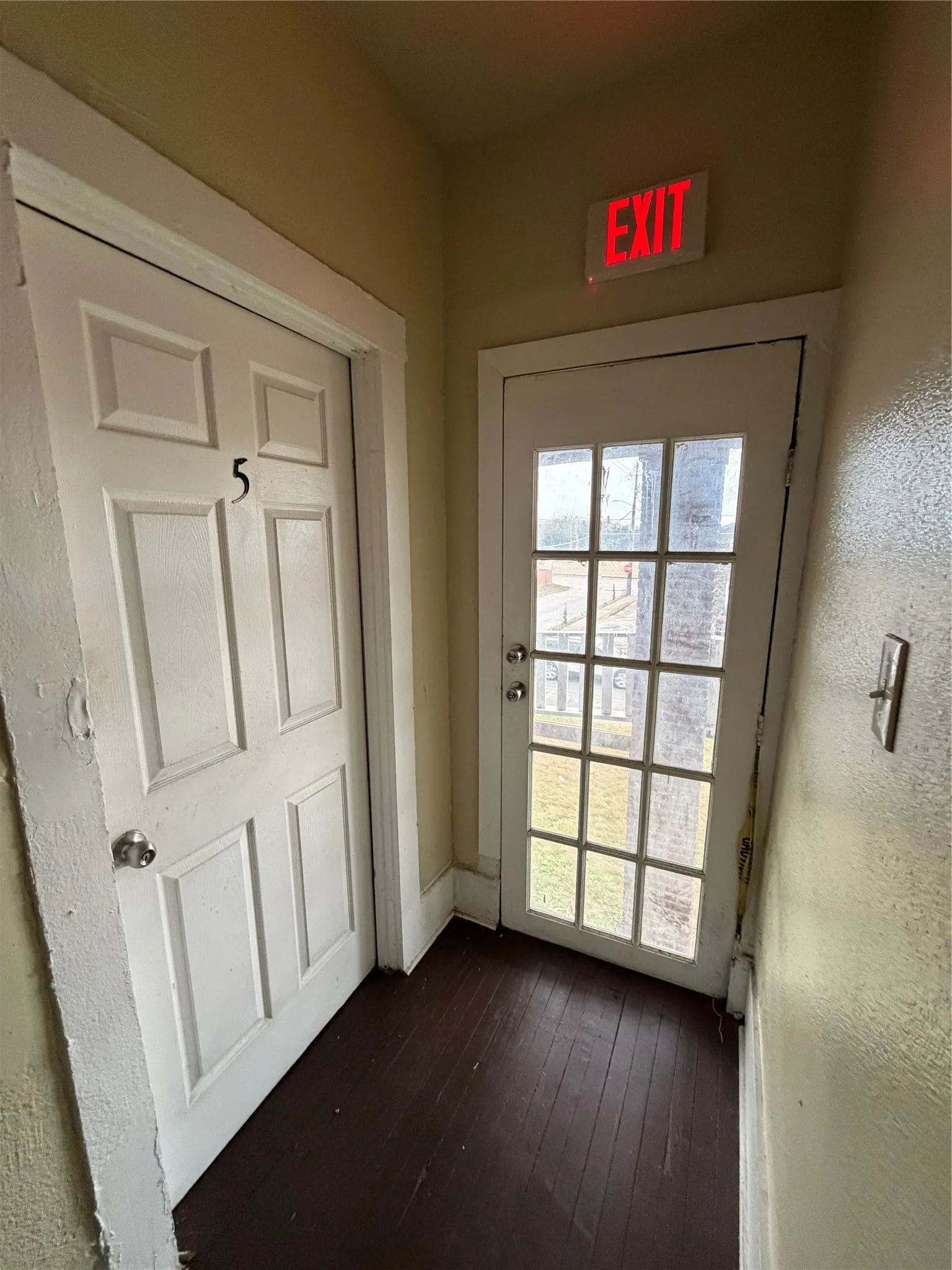 For Sale in Dallas County , 3528 Colonial Avenue, Dallas, Texas 75215, 17 Bedrooms, 5 Bathrooms, Garage spaces, 0 Sqft, built in 1916, Preowned, Price $225,000, mls#21149955, Real Estate Agent in Dallas, Homes For Sale in Dallas county, Homes For Sale in Dallas, Realtor in Dallas Texas, Real Estate Brokerage Independent Realty Texas, Luminita Cordes Realtor