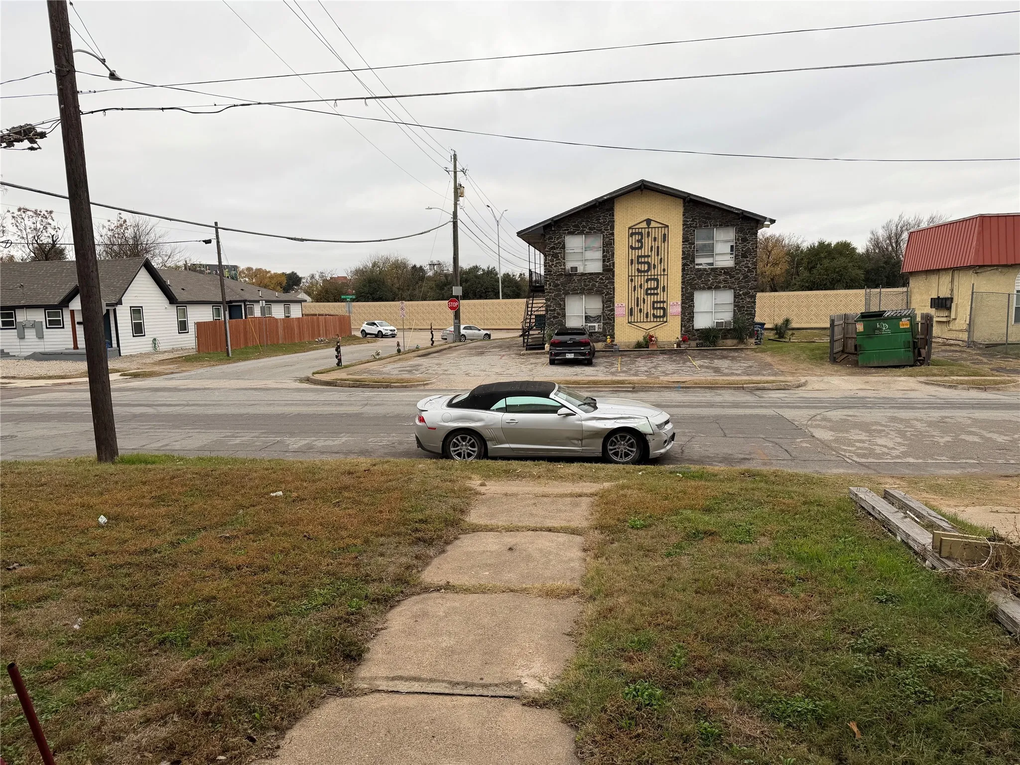 For Sale in Dallas County , 3528 Colonial Avenue, Dallas, Texas 75215, 17 Bedrooms, 5 Bathrooms, Garage spaces, 0 Sqft, built in 1916, Preowned, Price $225,000, mls#21149955, Real Estate Agent in Dallas, Homes For Sale in Dallas county, Homes For Sale in Dallas, Realtor in Dallas Texas, Real Estate Brokerage Independent Realty Texas, Luminita Cordes Realtor