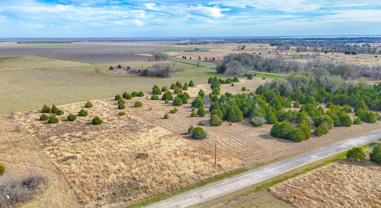Unimproved Land For Sale in Navarro County , Lot 49 Baybridge, Kerens, Texas 75144, 0, 0, Garage spaces, 0 Sqft, built in 0, mls#21150572, Real Estate Agent in Kerens, Homes For Sale in Navarro county, Homes For Sale in Kerens, Realtor in Kerens Texas, Real Estate Brokerage Independent Realty Texas, Luminita Cordes Realtor