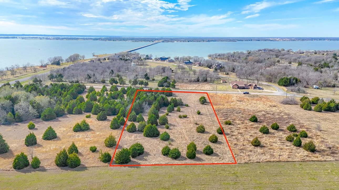 Unimproved Land For Sale in Navarro County , Lot 49 Baybridge, Kerens, Texas 75144, 0, 0, Garage spaces, 0 Sqft, built in 0, mls#21150572, Real Estate Agent in Kerens, Homes For Sale in Navarro county, Homes For Sale in Kerens, Realtor in Kerens Texas, Real Estate Brokerage Independent Realty Texas, Luminita Cordes Realtor