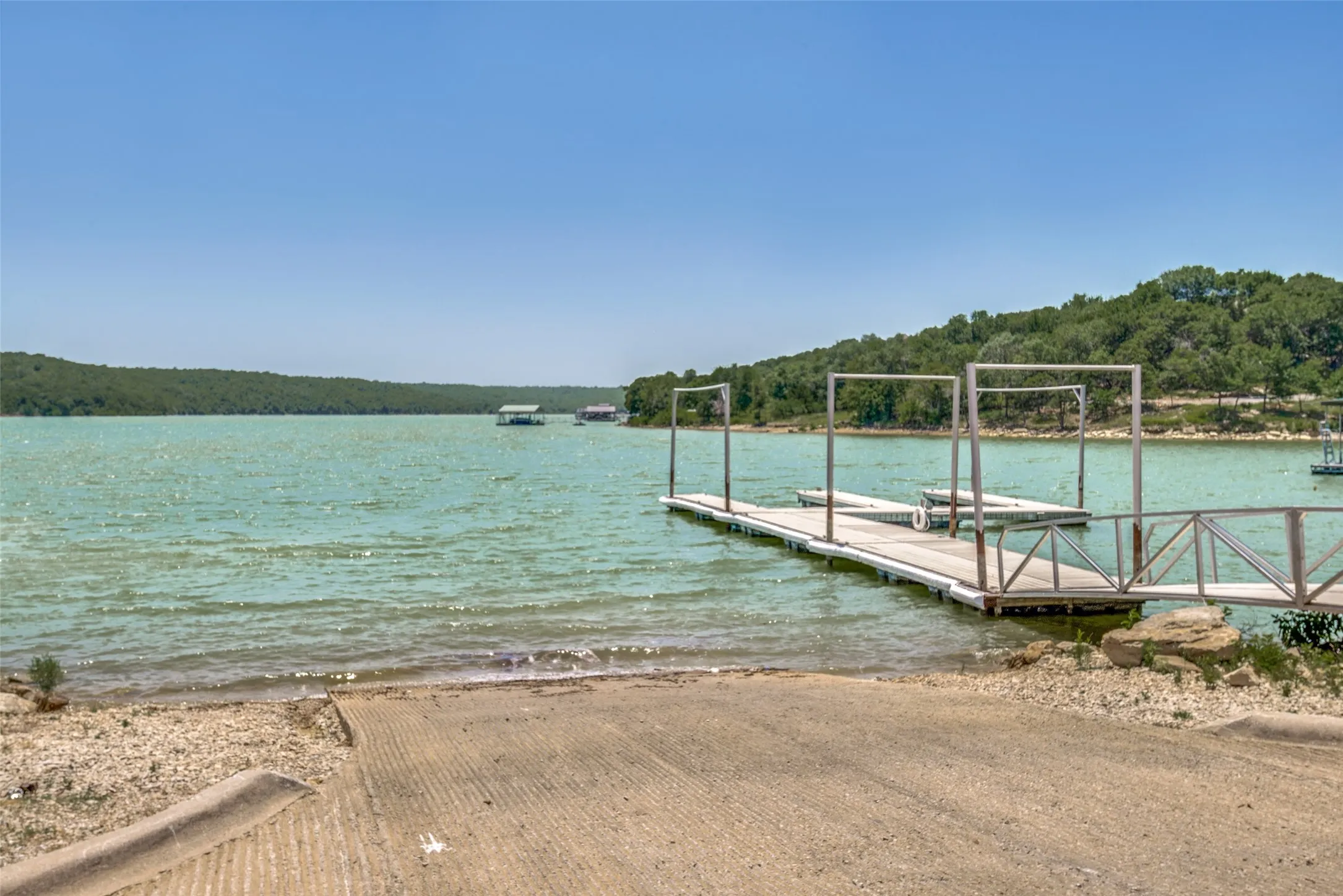Unimproved Land For Sale in Wise County , LOT 41 Grand Harbor Boulevard, Chico, Texas 76431, 0, 0, Garage spaces, 0 Sqft, built in 2005, mls#21149840, Real Estate Agent in Chico, Homes For Sale in Wise county, Homes For Sale in Chico, Realtor in Chico Texas, Real Estate Brokerage Independent Realty Texas, Luminita Cordes Realtor