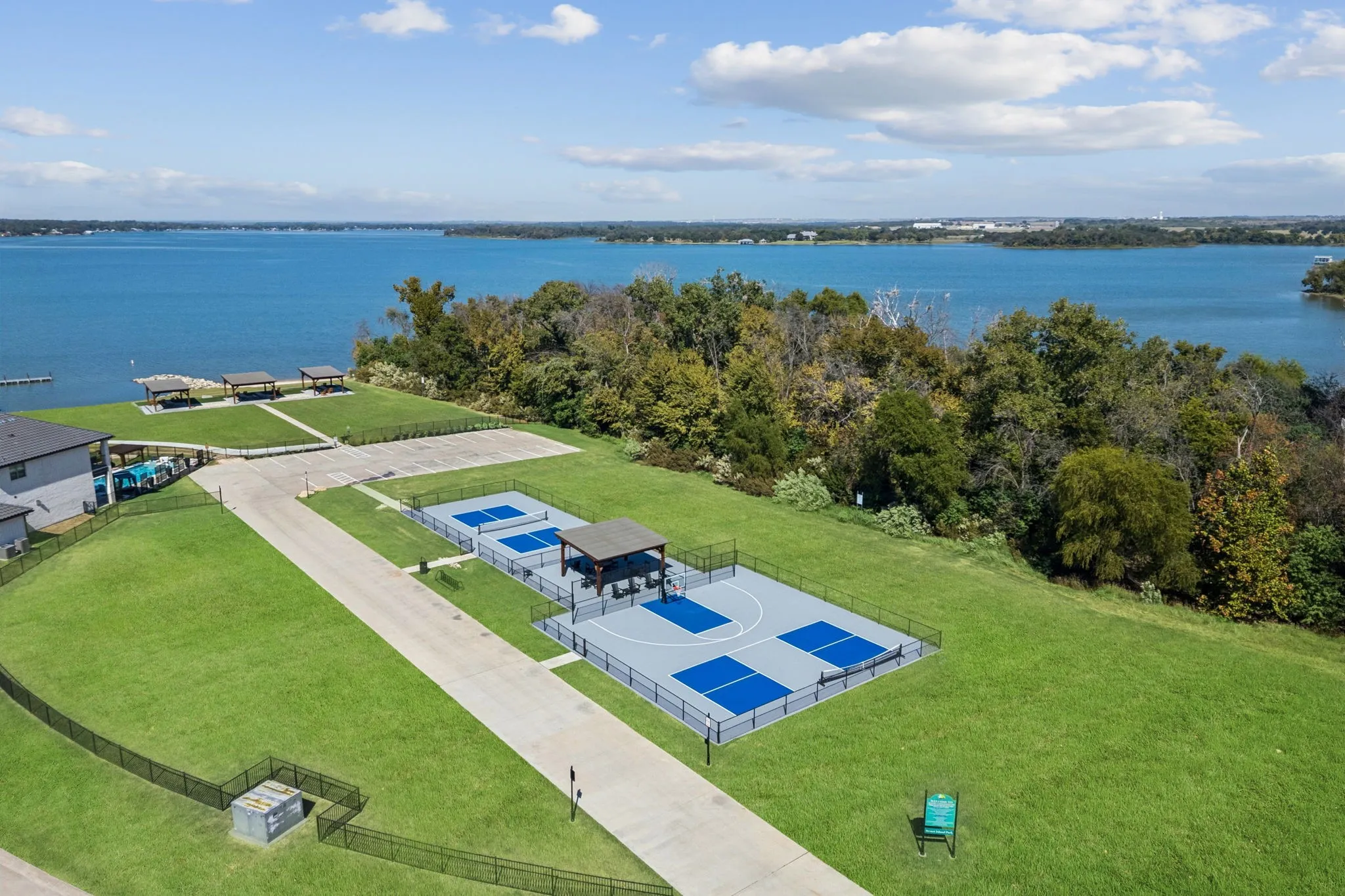 Unimproved Land For Sale in Tarrant County , 6137 Lakeside Drive, Fort Worth, Texas 76179, 0, 0, Garage spaces, 0 Sqft, built in 0, Price $874,000, mls#21150629, Real Estate Agent in Fort Worth, Homes For Sale in Tarrant county, Homes For Sale in Fort Worth, Realtor in Fort Worth Texas, Real Estate Brokerage Independent Realty Texas, Luminita Cordes Realtor