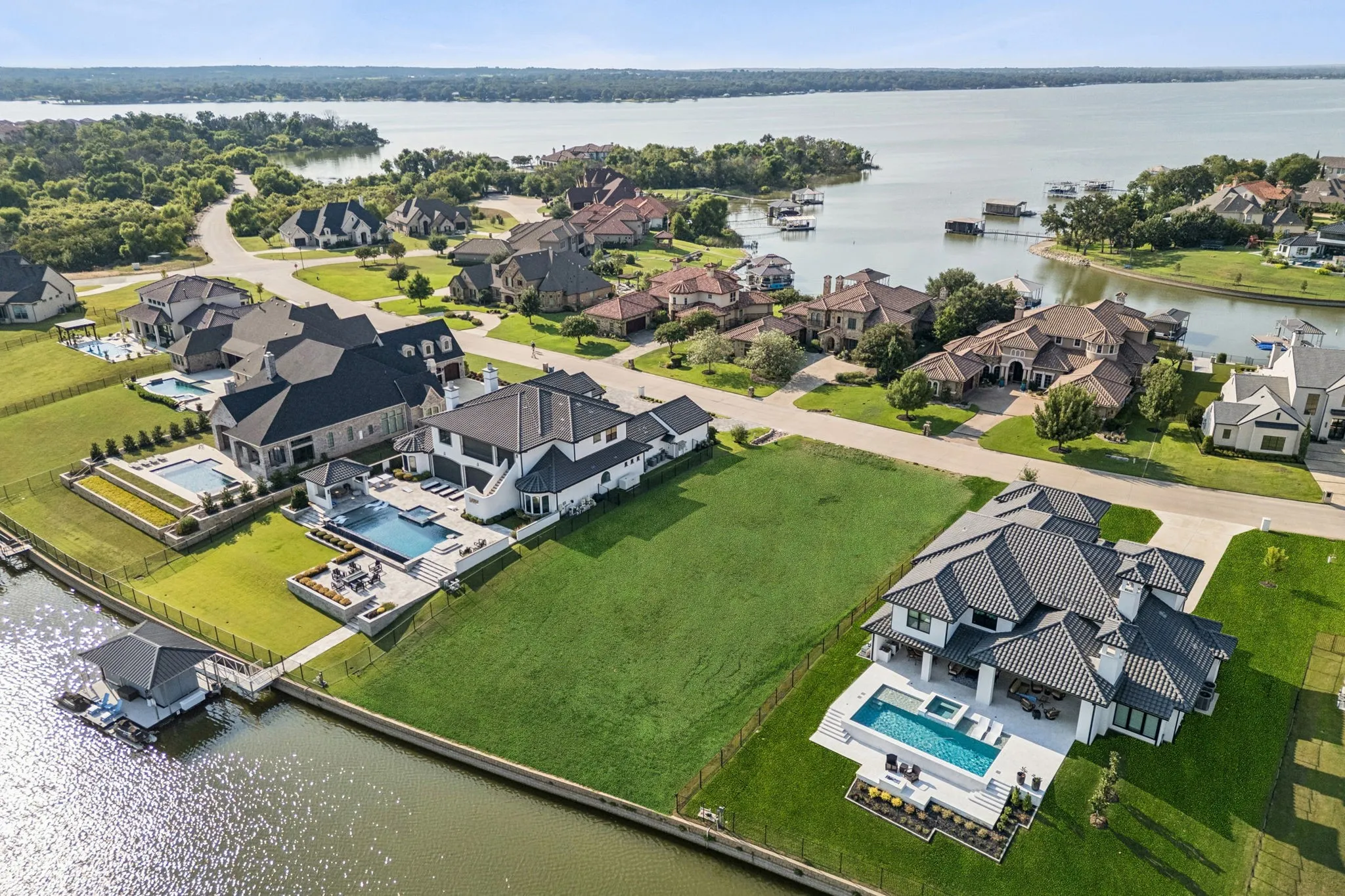 Unimproved Land For Sale in Tarrant County , 6137 Lakeside Drive, Fort Worth, Texas 76179, 0, 0, Garage spaces, 0 Sqft, built in 0, Price $874,000, mls#21150629, Real Estate Agent in Fort Worth, Homes For Sale in Tarrant county, Homes For Sale in Fort Worth, Realtor in Fort Worth Texas, Real Estate Brokerage Independent Realty Texas, Luminita Cordes Realtor