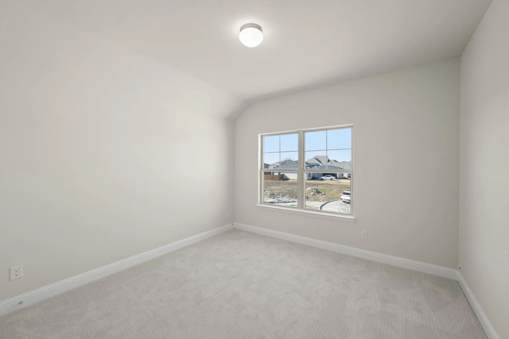 931 Richard Pittman- Bedroom-2