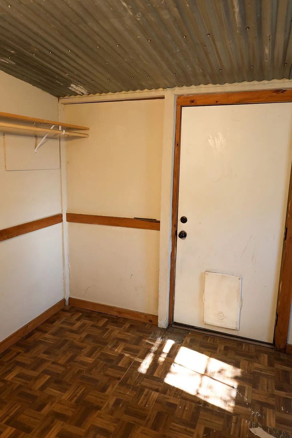 Single Family Residence For Sale in Erath County , 955 N Stephen Avenue, Stephenville, Texas 76401, 3 Bedroom, 2 Bathroom, Garage spaces, 1,009 Sqft, built in 1940, mls#21148443, Real Estate Agent in Stephenville, Homes For Sale in Erath county, Homes For Sale in Stephenville, Realtor in Stephenville Texas, Real Estate Brokerage Independent Realty Texas, Luminita Cordes Realtor