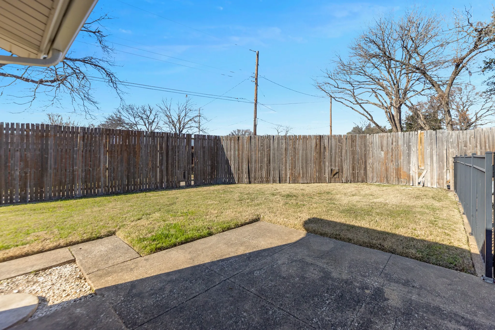 Single Family Residence For Sale in Dallas County , 518 Worcester Way, Richardson, Texas 75080, 4 Bedroom, 2 Bathroom, 2 Garage spaces, 1,630 Sqft, built in 1961, Preowned, Price $330,900, mls#21150734, Real Estate Agent in Richardson, Homes For Sale in Dallas county, Homes For Sale in Richardson, Realtor in Richardson Texas, Real Estate Brokerage Independent Realty Texas, Luminita Cordes Realtor